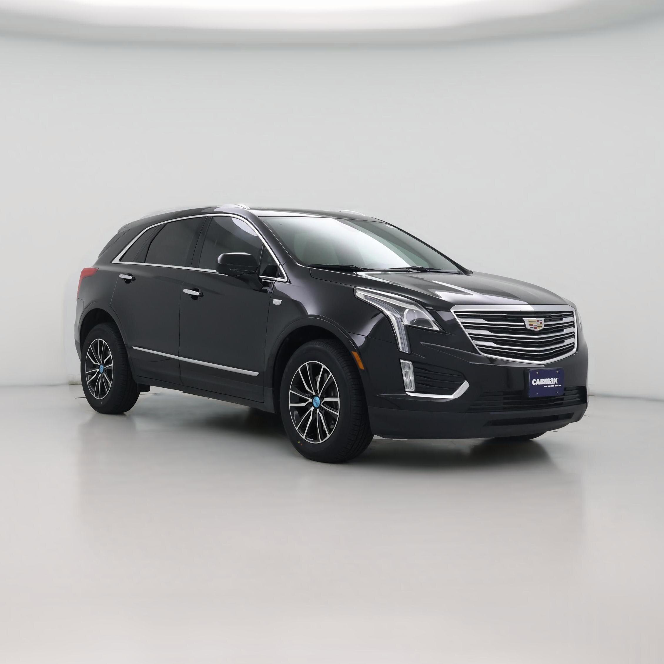 Thumbnail: 2017 Cadillac XT5 - 1
