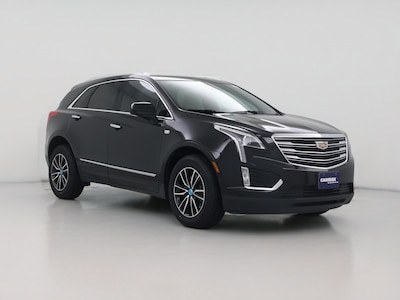 Black 2017 Cadillac XT5 Luxury