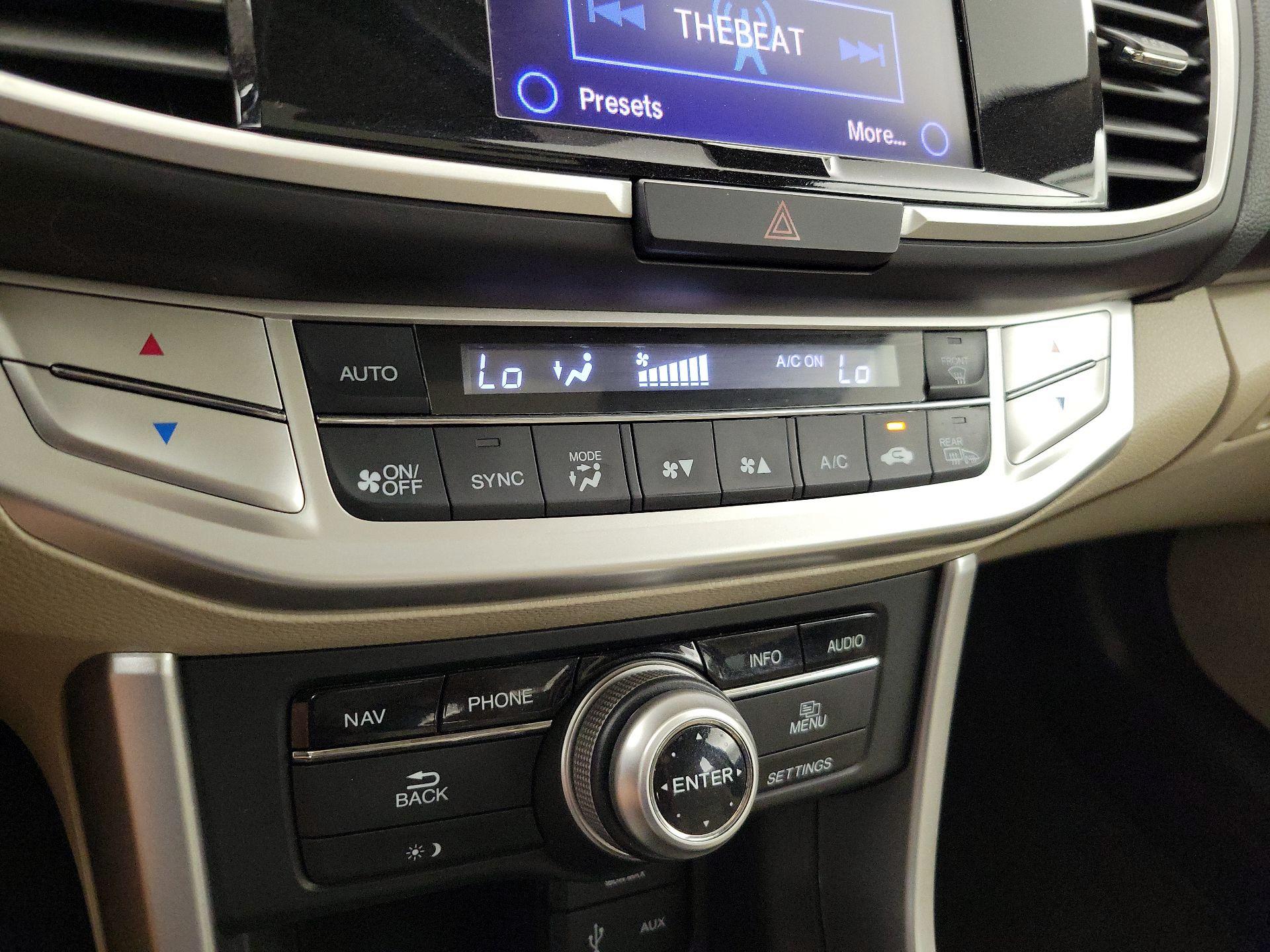 Thumbnail: 2014 Honda Accord - 17