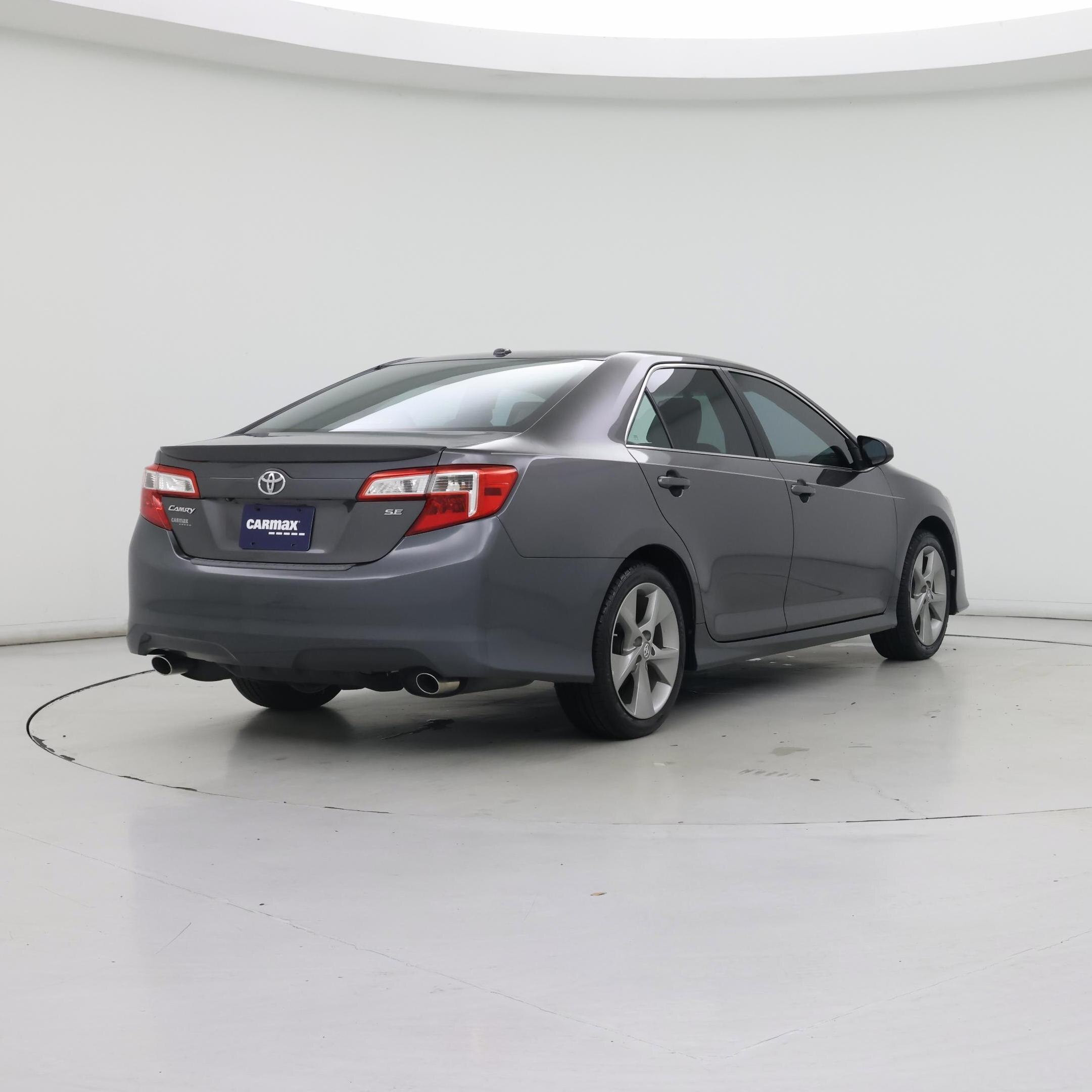 Thumbnail: 2013 Toyota Camry - 8