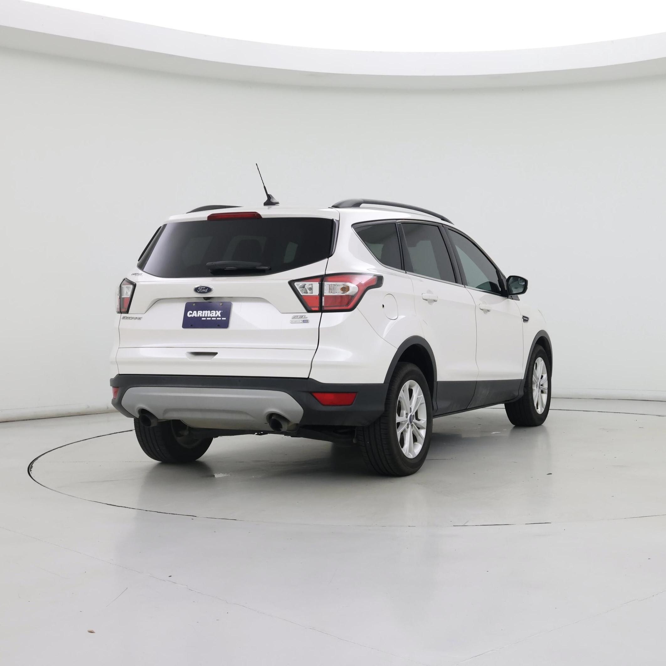 Thumbnail: 2018 Ford Escape - 8