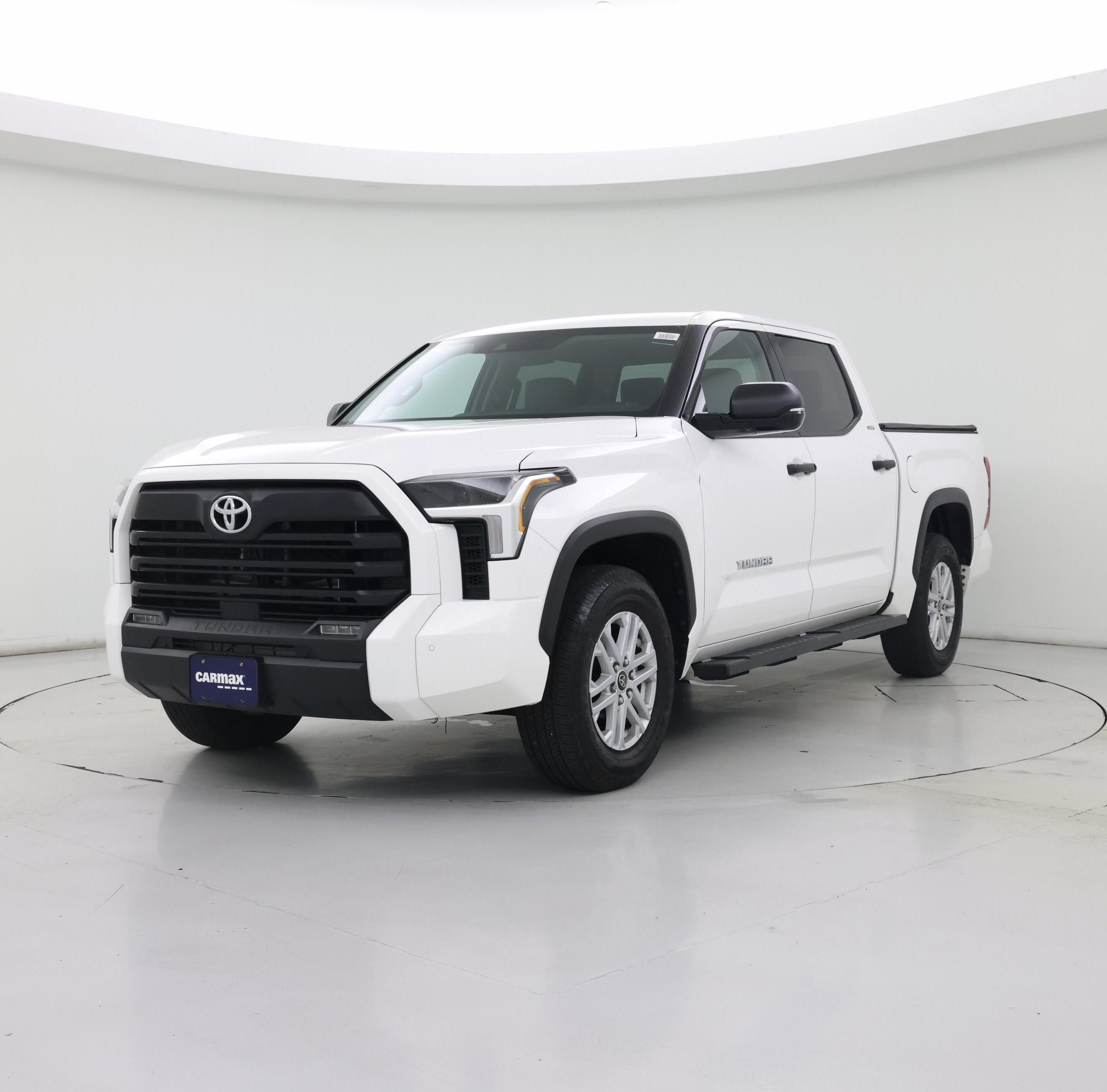 Thumbnail: 2022 Toyota Tundra - 4