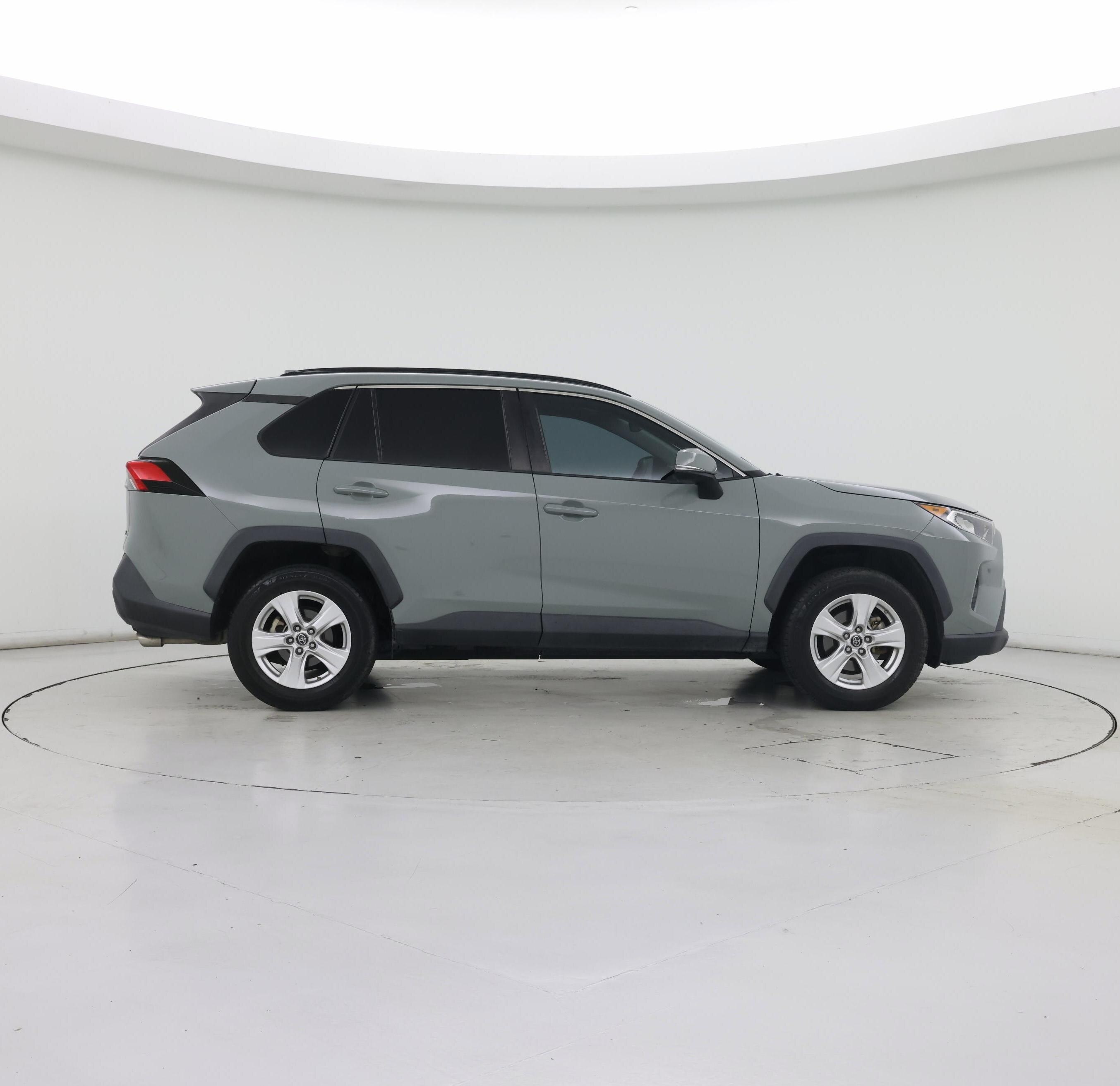 Thumbnail: 2019 Toyota RAV4 - 7