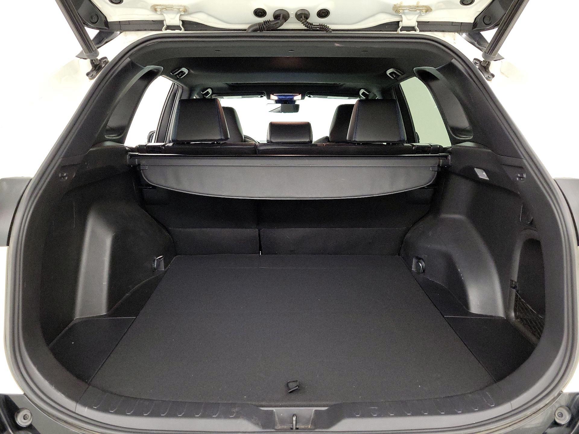 Thumbnail: 2021 Toyota RAV4 - 20