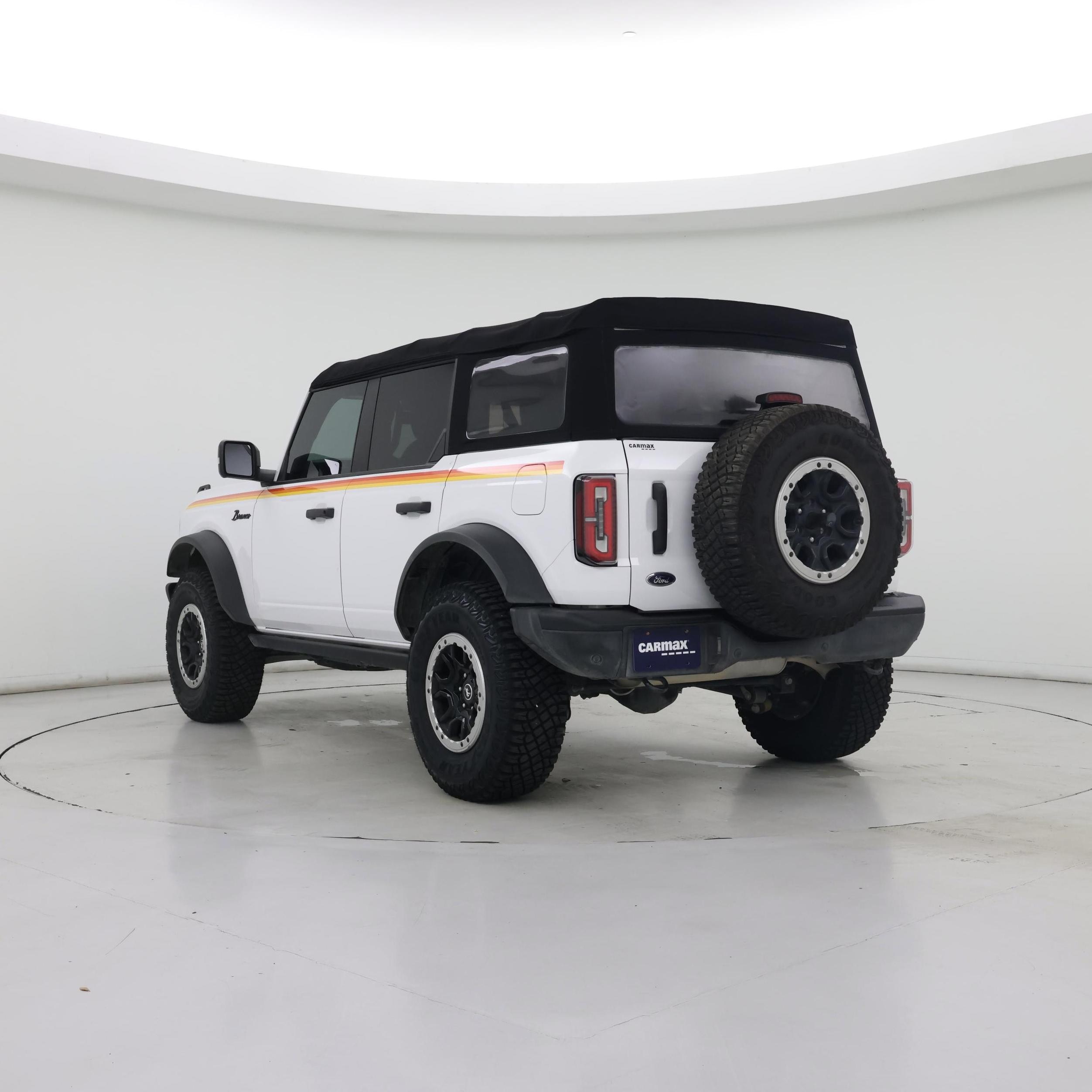Thumbnail: 2022 Ford Bronco - 2