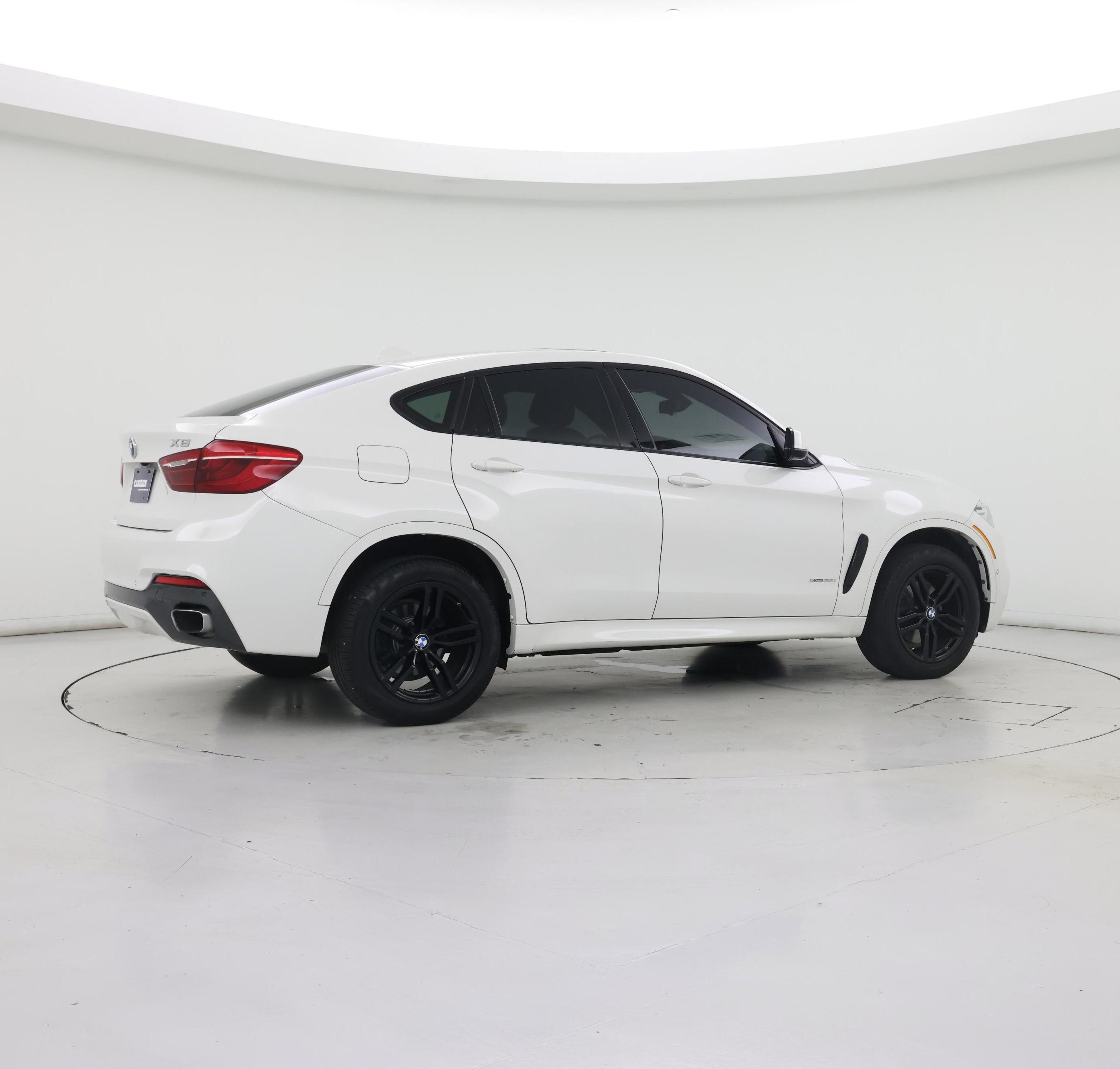 Thumbnail: 2019 BMW X6 - 8