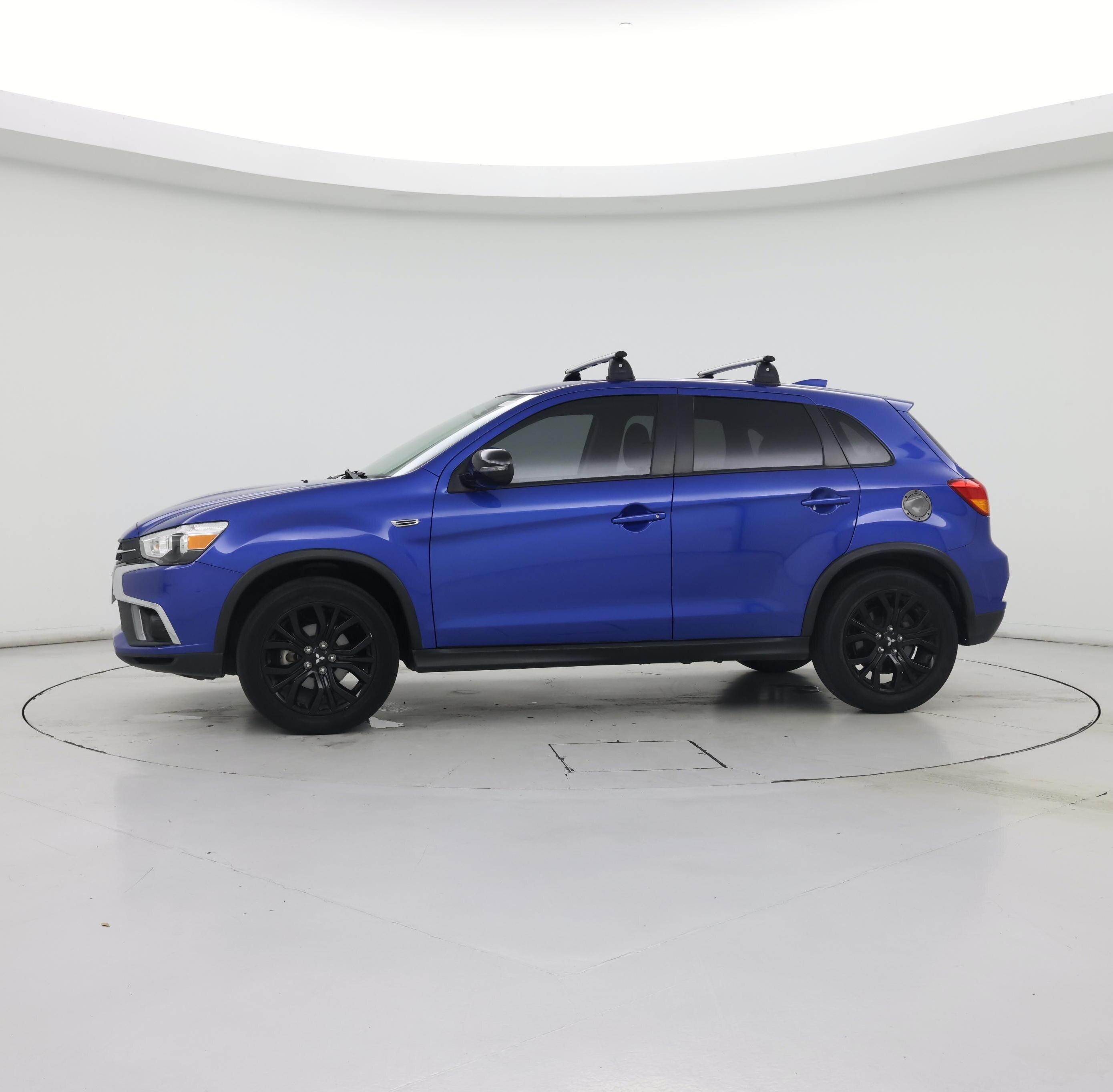 Thumbnail: 2019 Mitsubishi Outlander Sport - 3