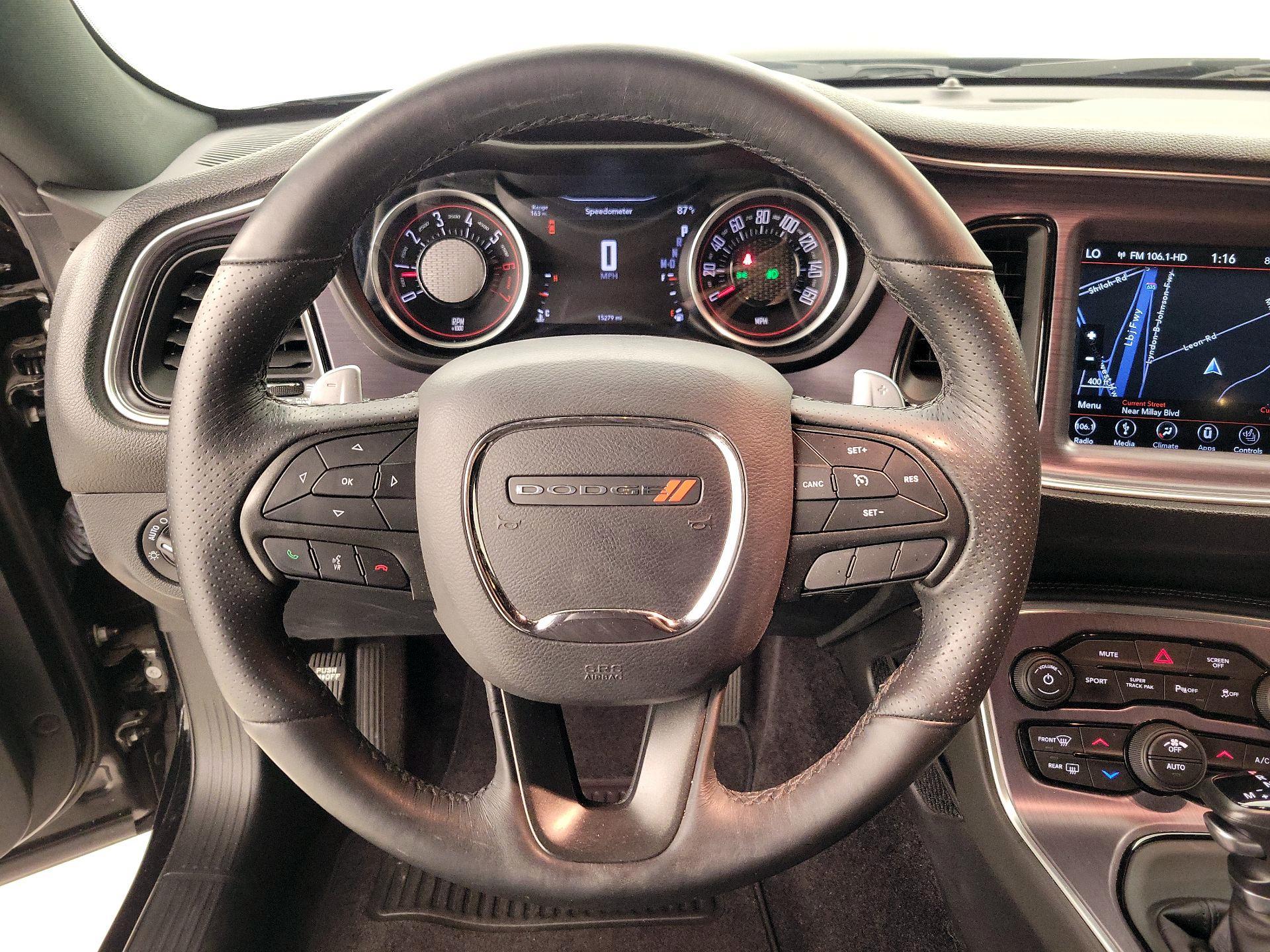Thumbnail: 2018 Dodge Challenger - 10