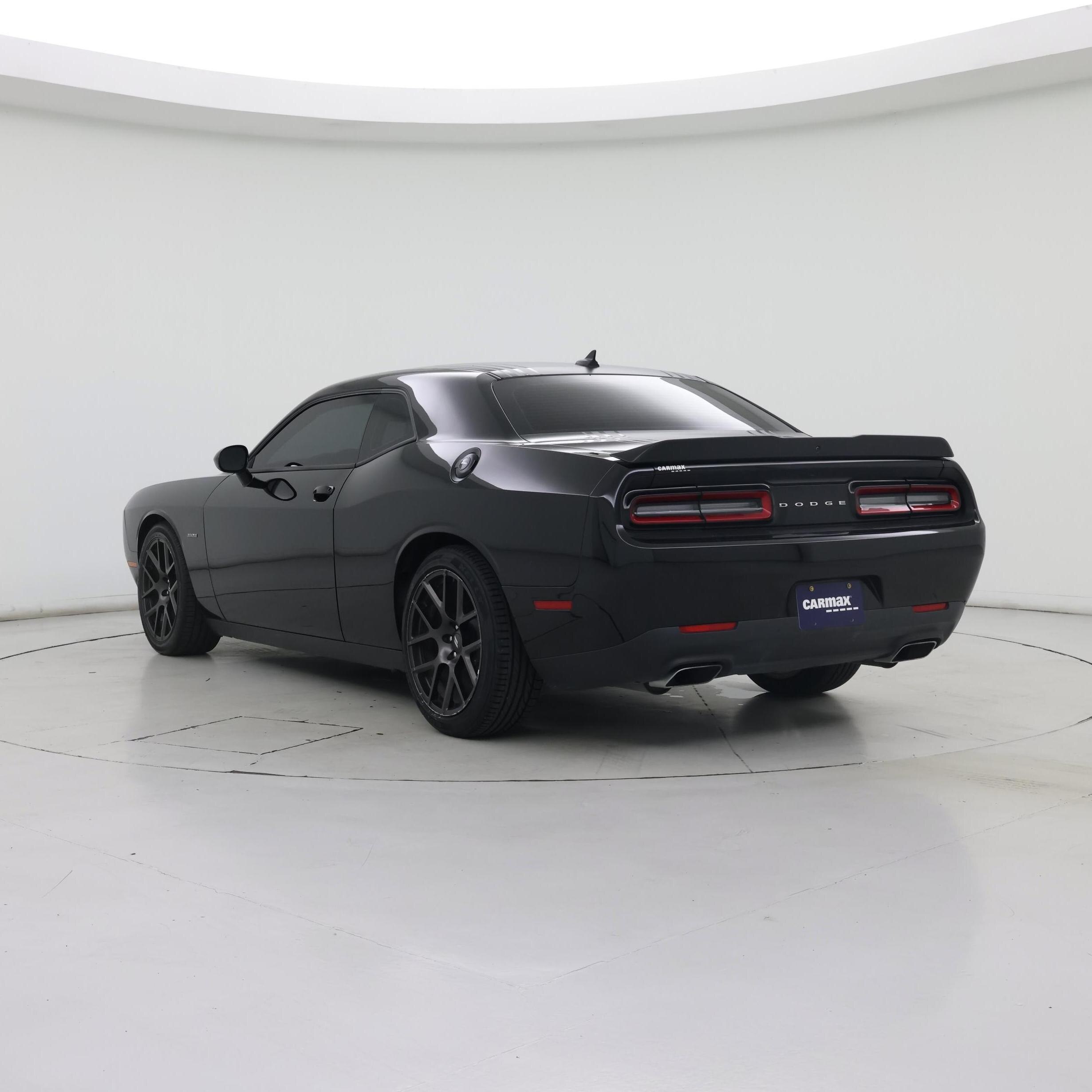 Thumbnail: 2018 Dodge Challenger - 2