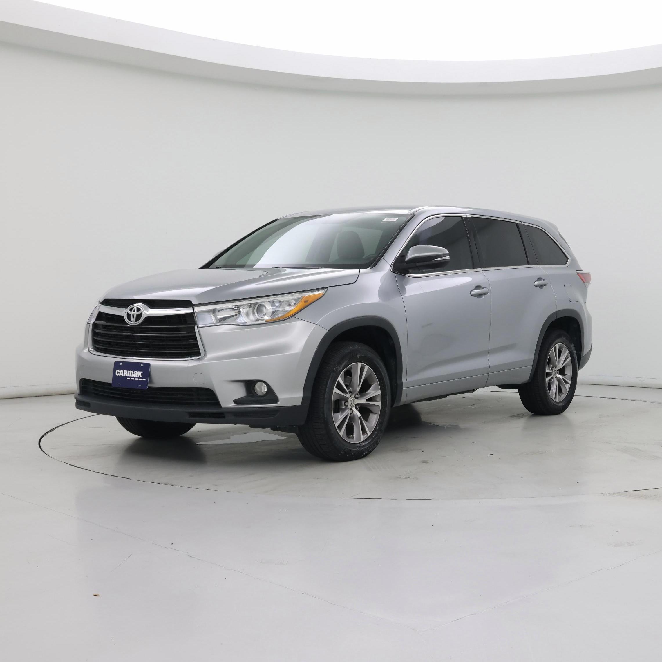 Thumbnail: 2015 Toyota Highlander - 4
