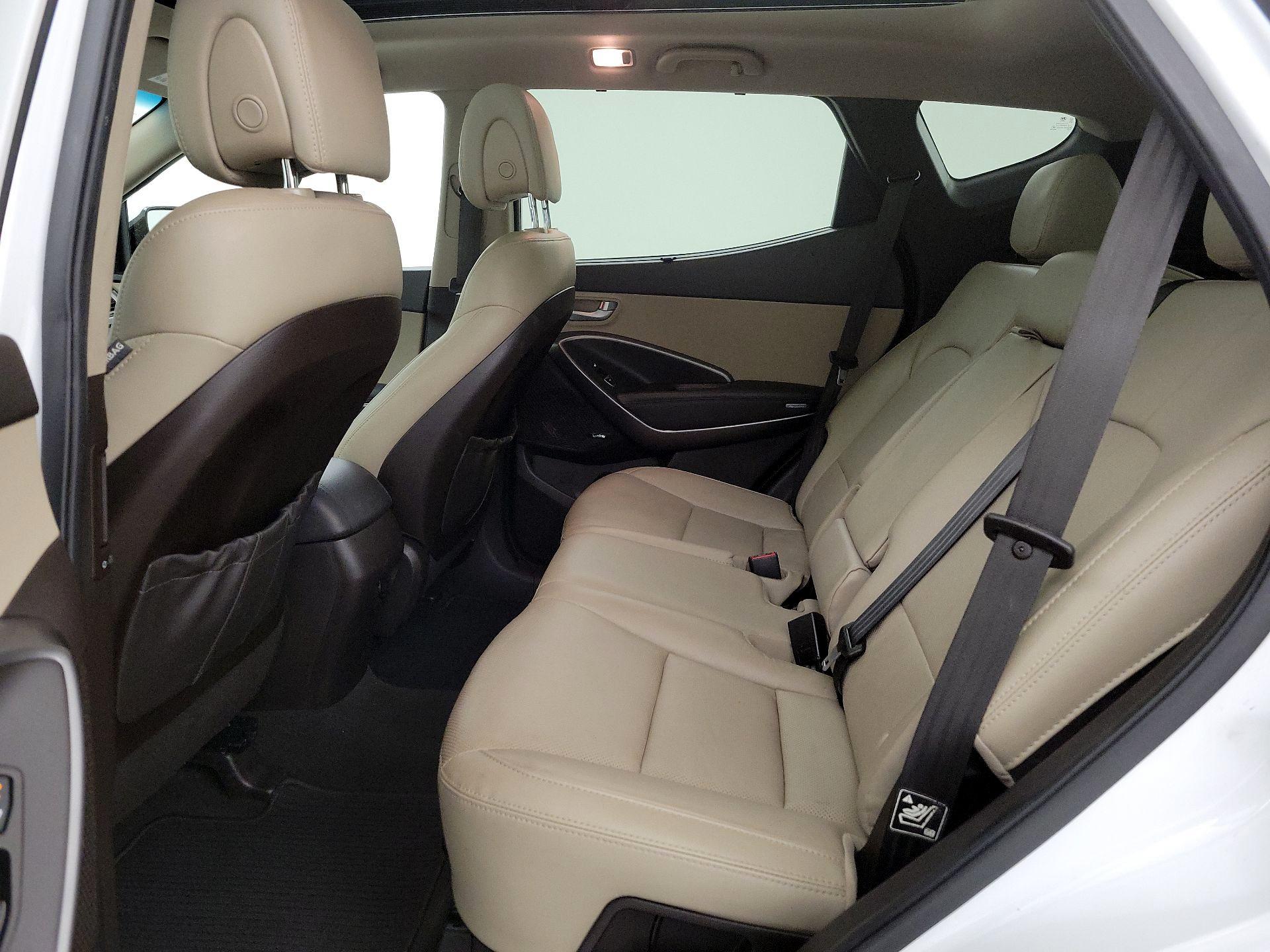 Thumbnail: 2017 Hyundai Santa Fe - 19