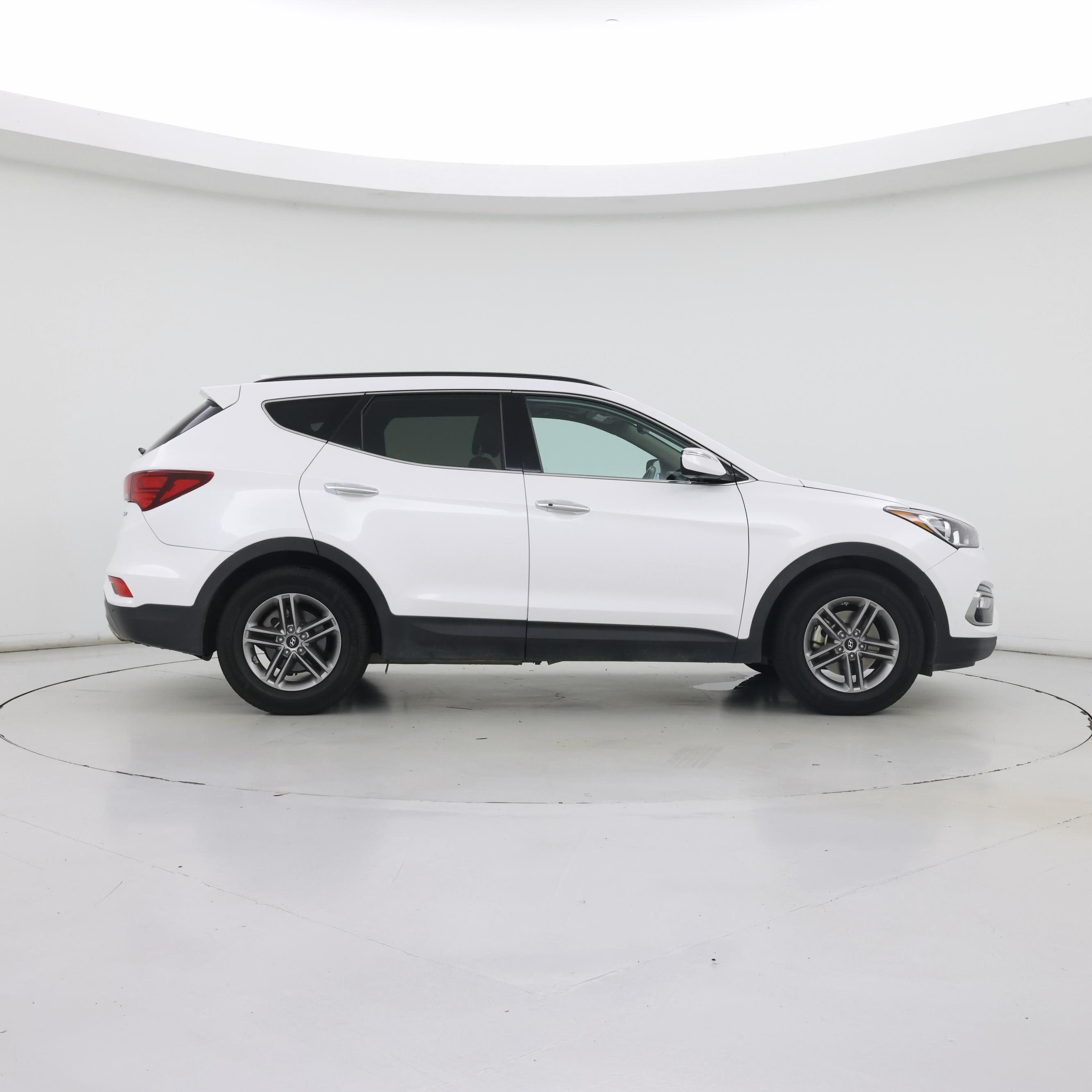 Thumbnail: 2017 Hyundai Santa Fe - 7