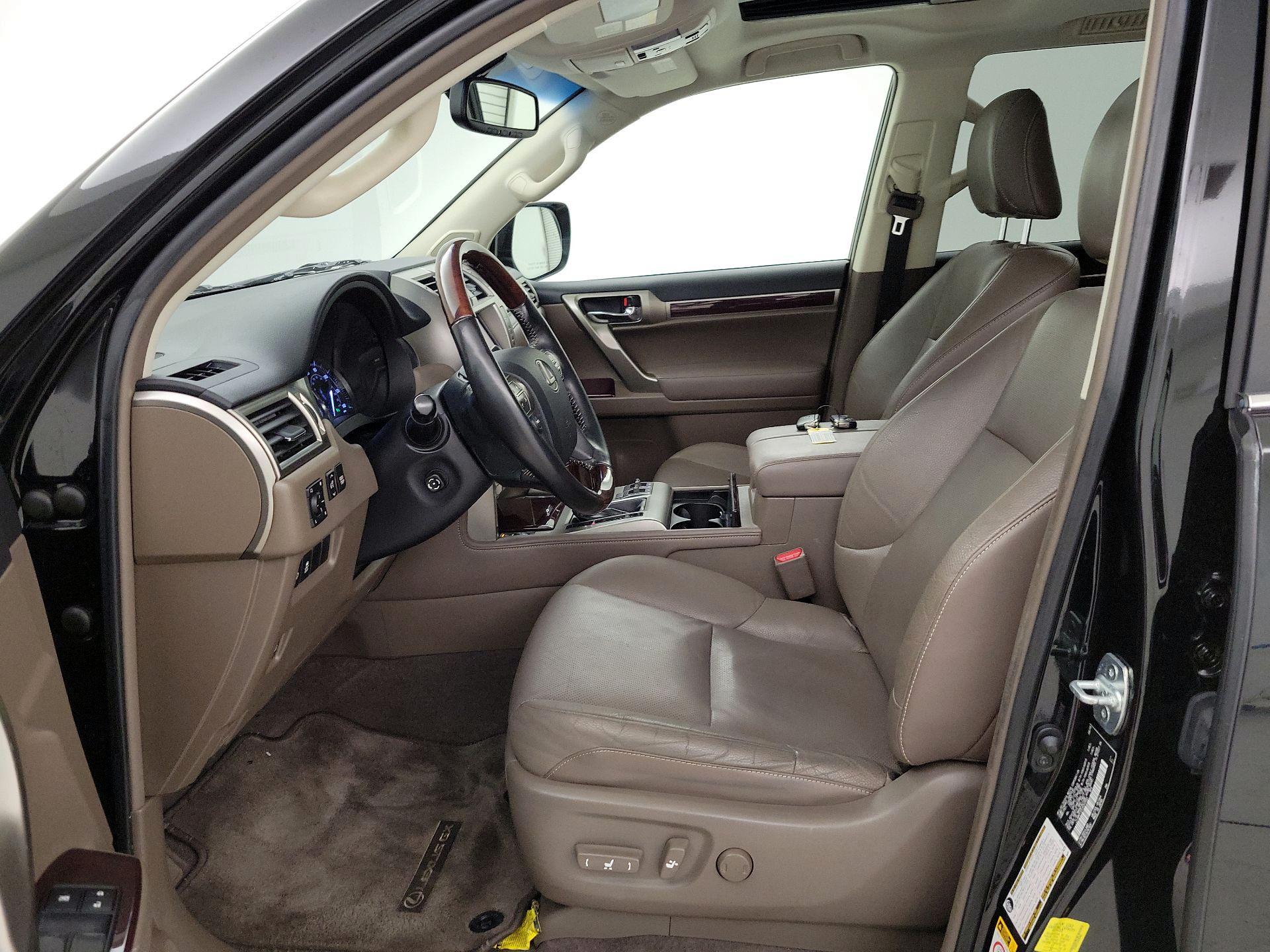 Thumbnail: 2018 Lexus GX - 11