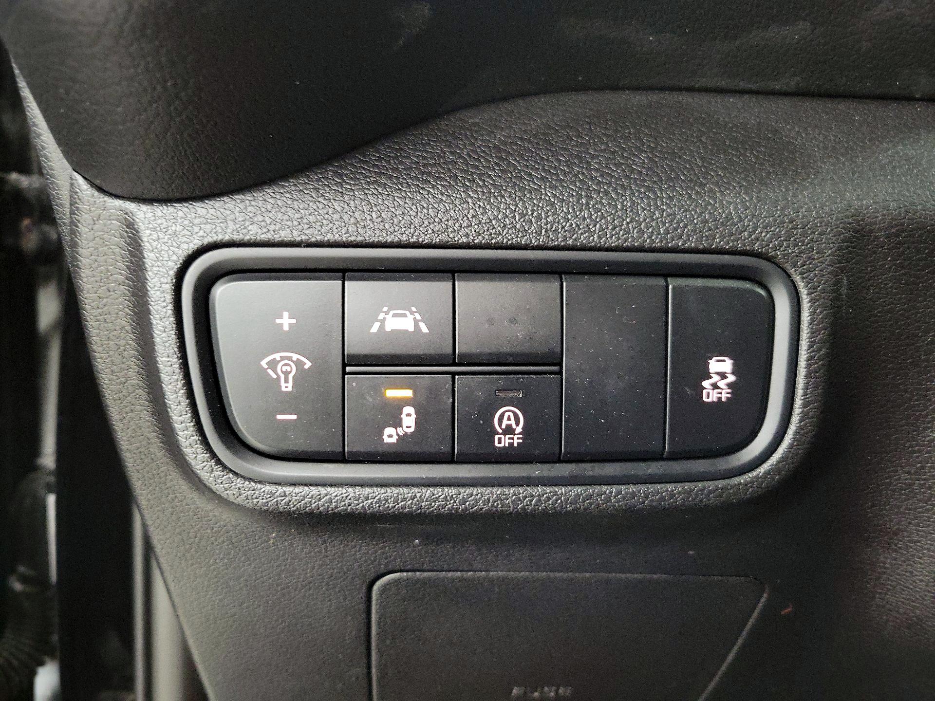 Thumbnail: 2021 Kia Soul - 13