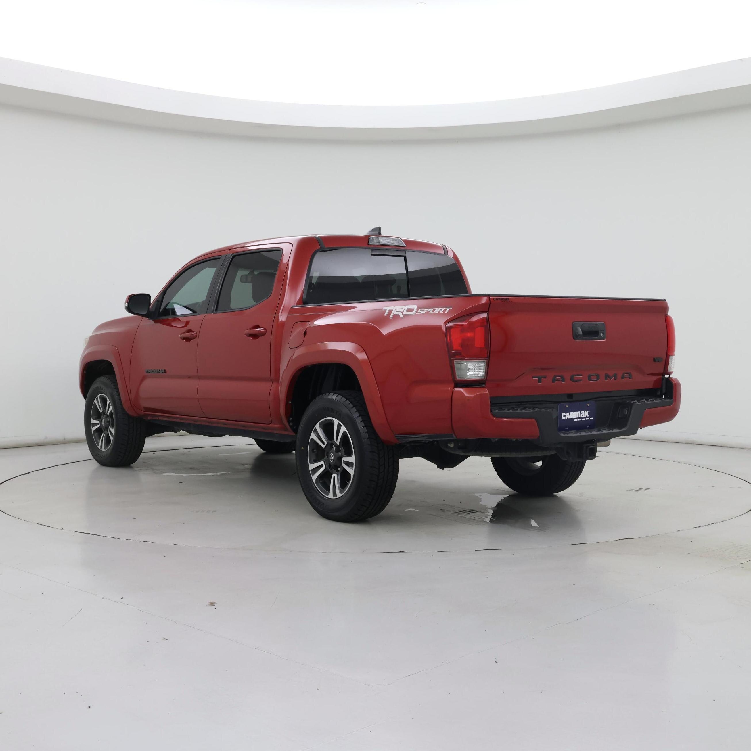 Thumbnail: 2017 Toyota Tacoma - 2