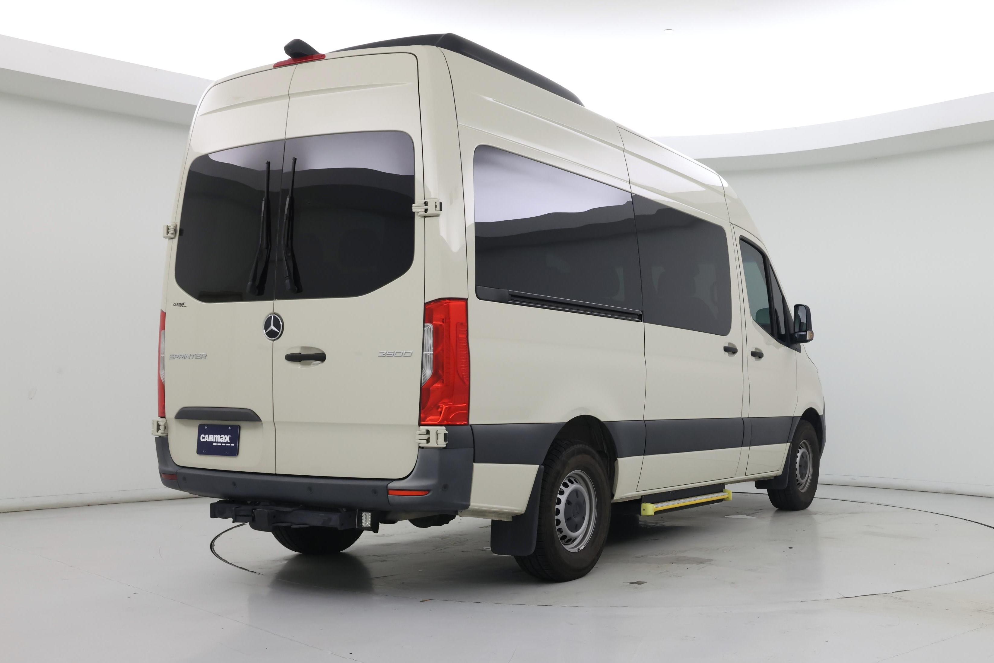 Thumbnail: 2022 Mercedes-Benz Sprinter - 8