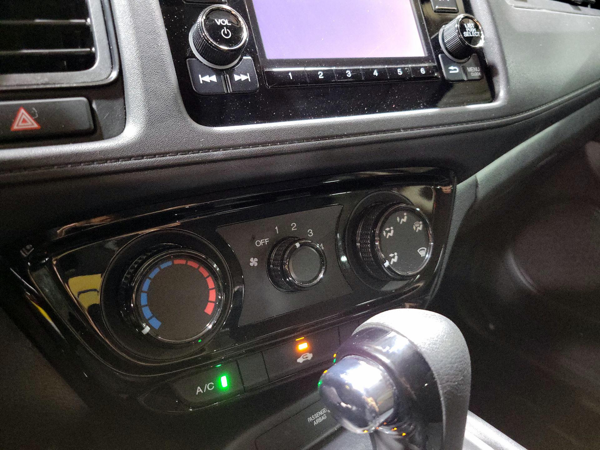 Thumbnail: 2021 Honda HR-V - 16
