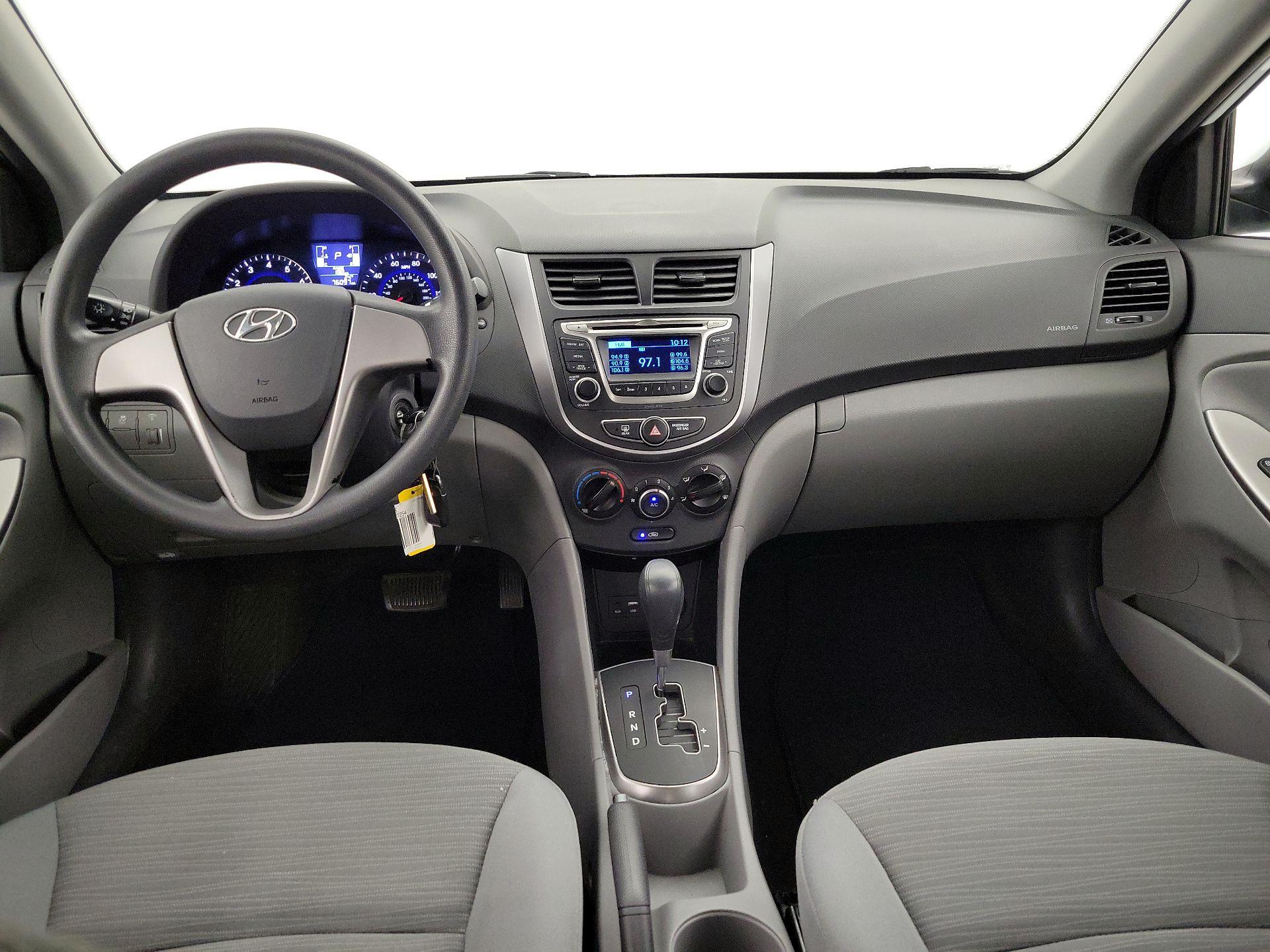 Thumbnail: 2016 Hyundai Accent - 9