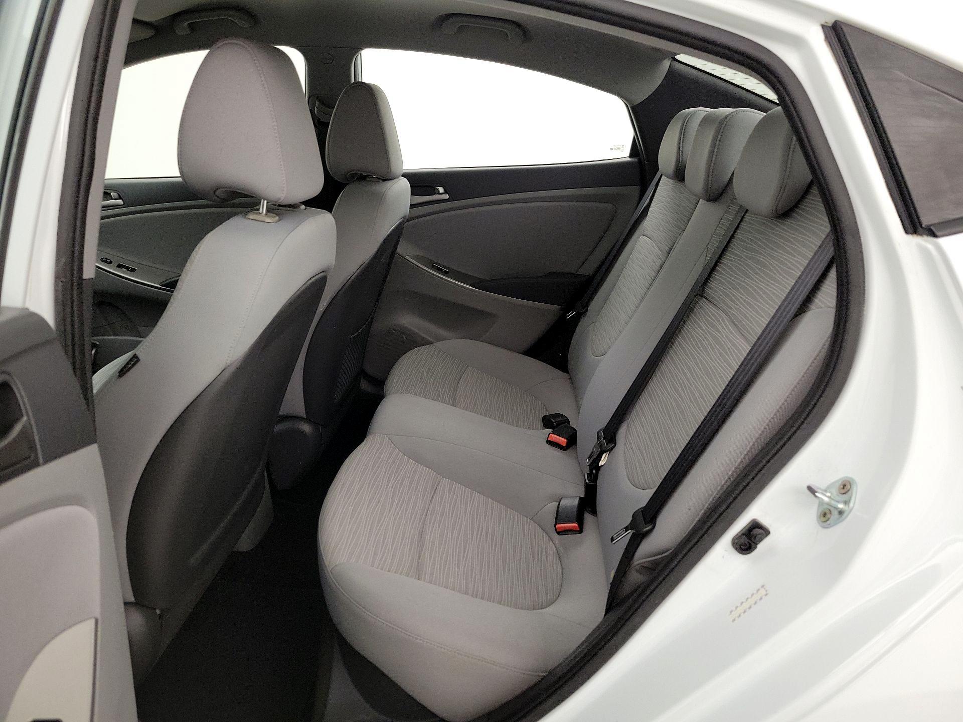 Thumbnail: 2016 Hyundai Accent - 17
