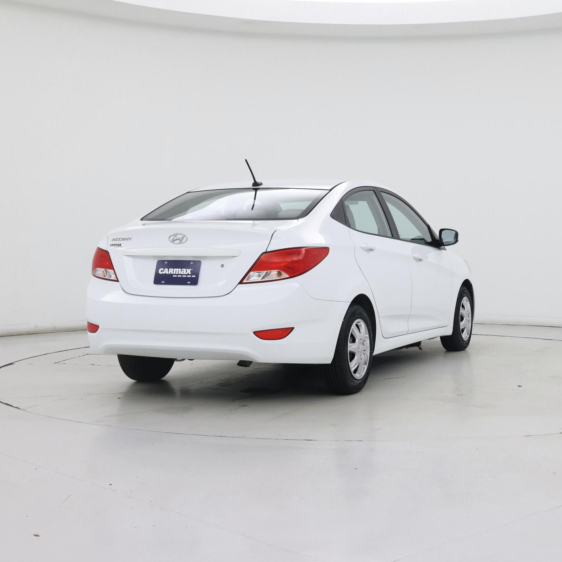 Thumbnail: 2016 Hyundai Accent - 8