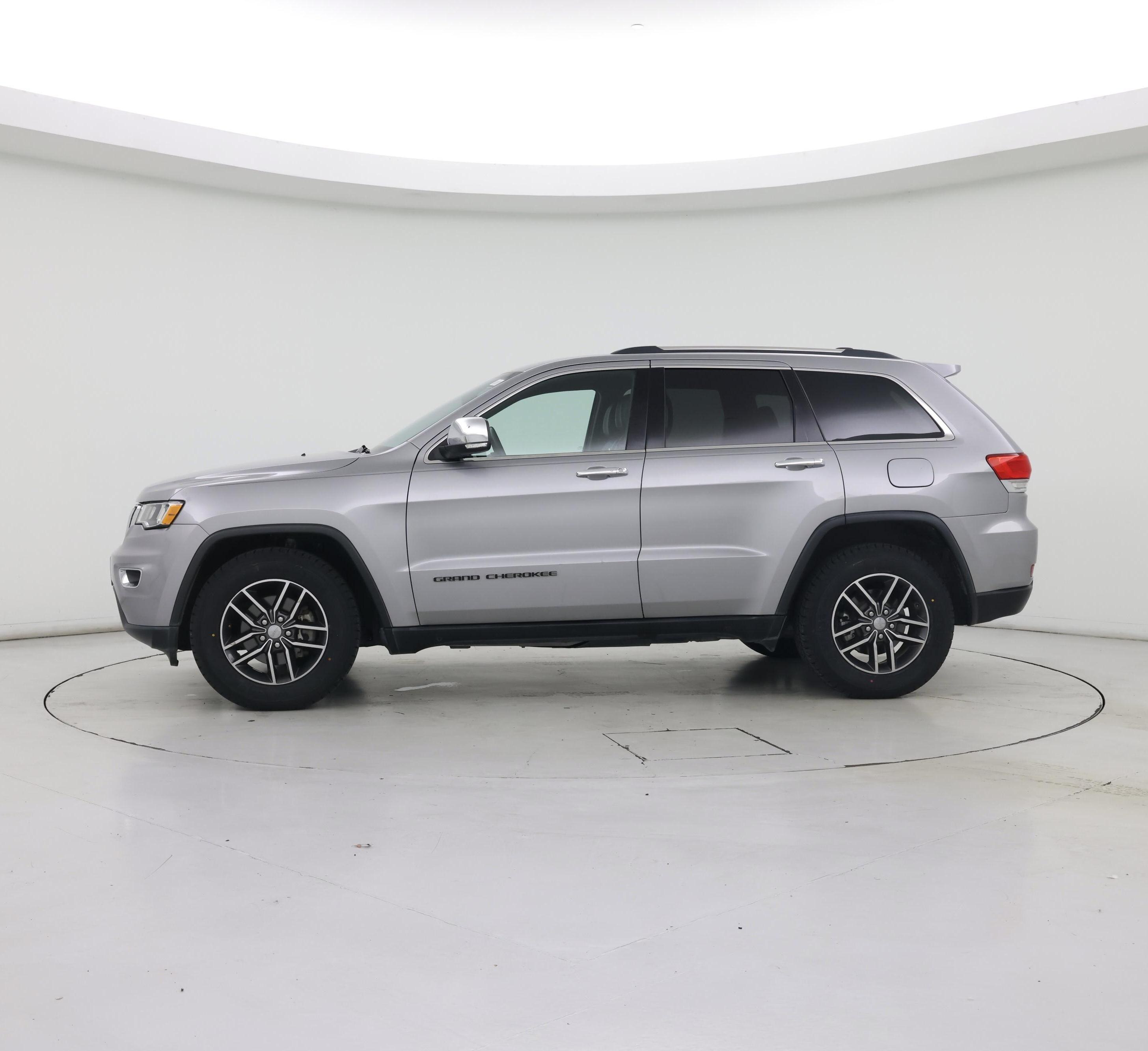 Thumbnail: 2017 Jeep Grand Cherokee - 3