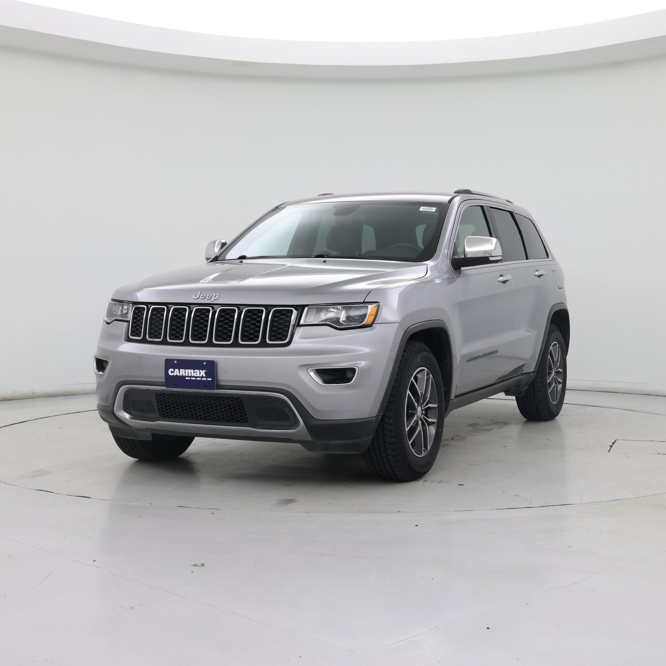 Thumbnail: 2017 Jeep Grand Cherokee - 4
