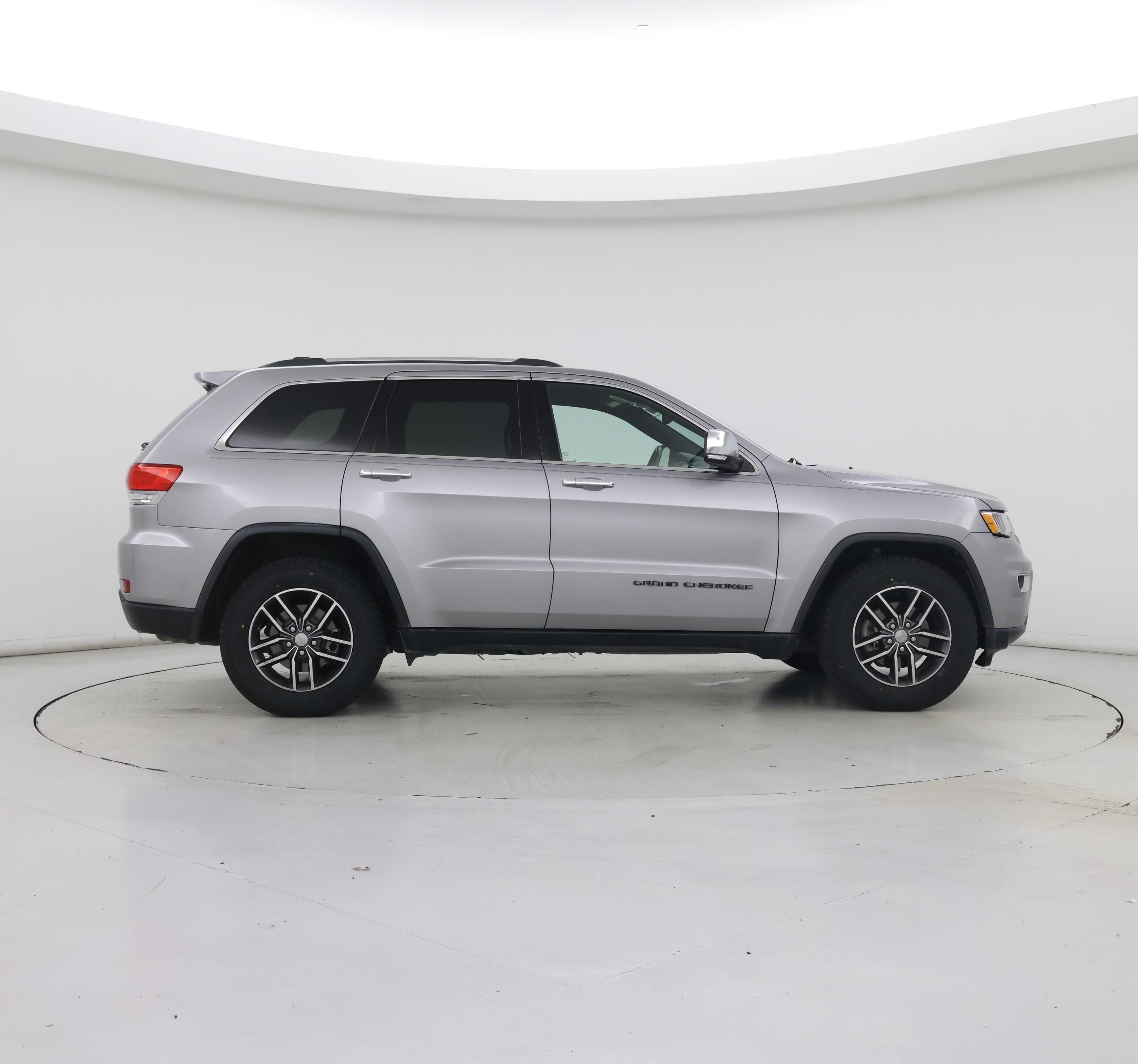 Thumbnail: 2017 Jeep Grand Cherokee - 7