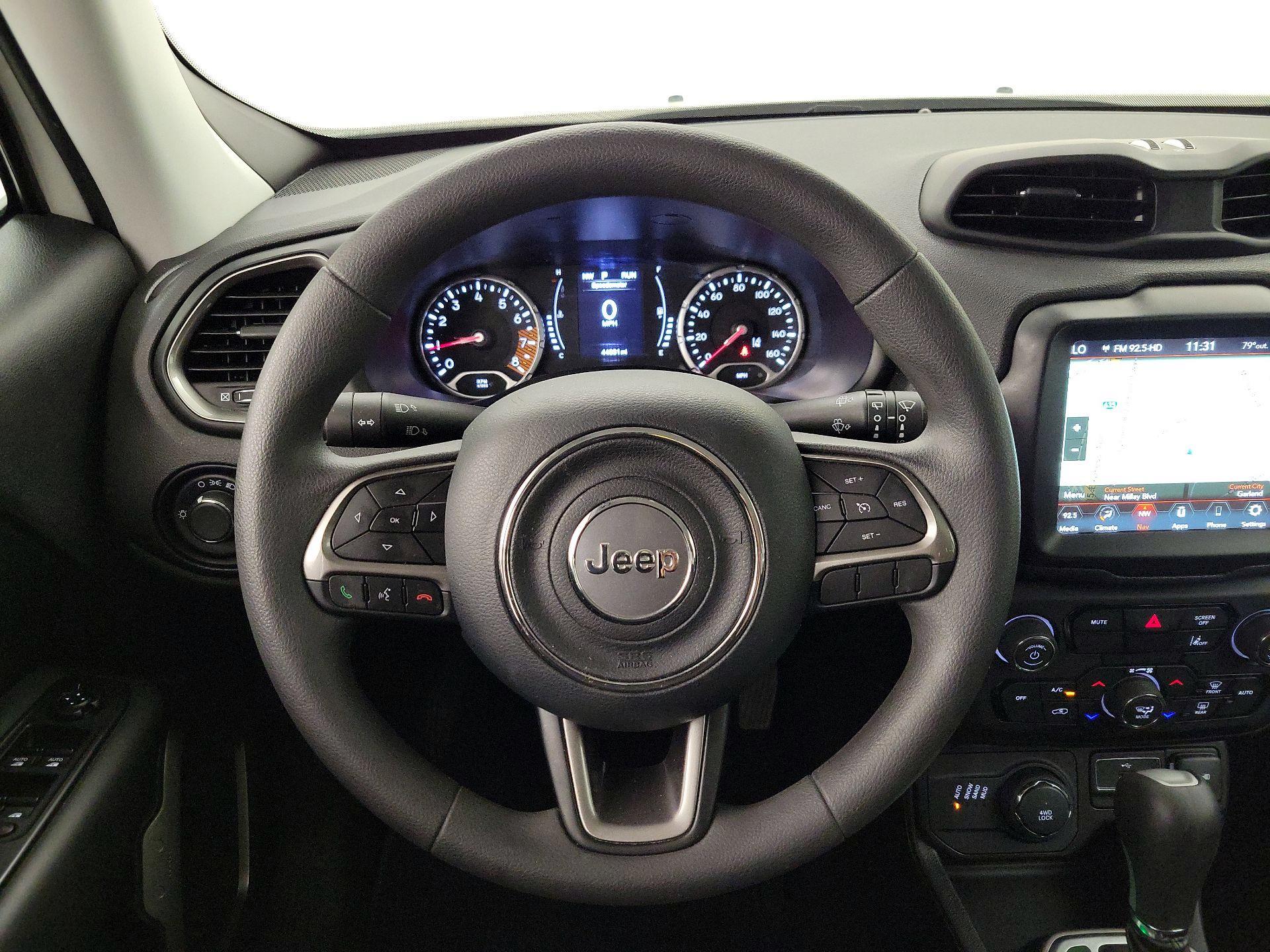 Thumbnail: 2022 Jeep Renegade - 10