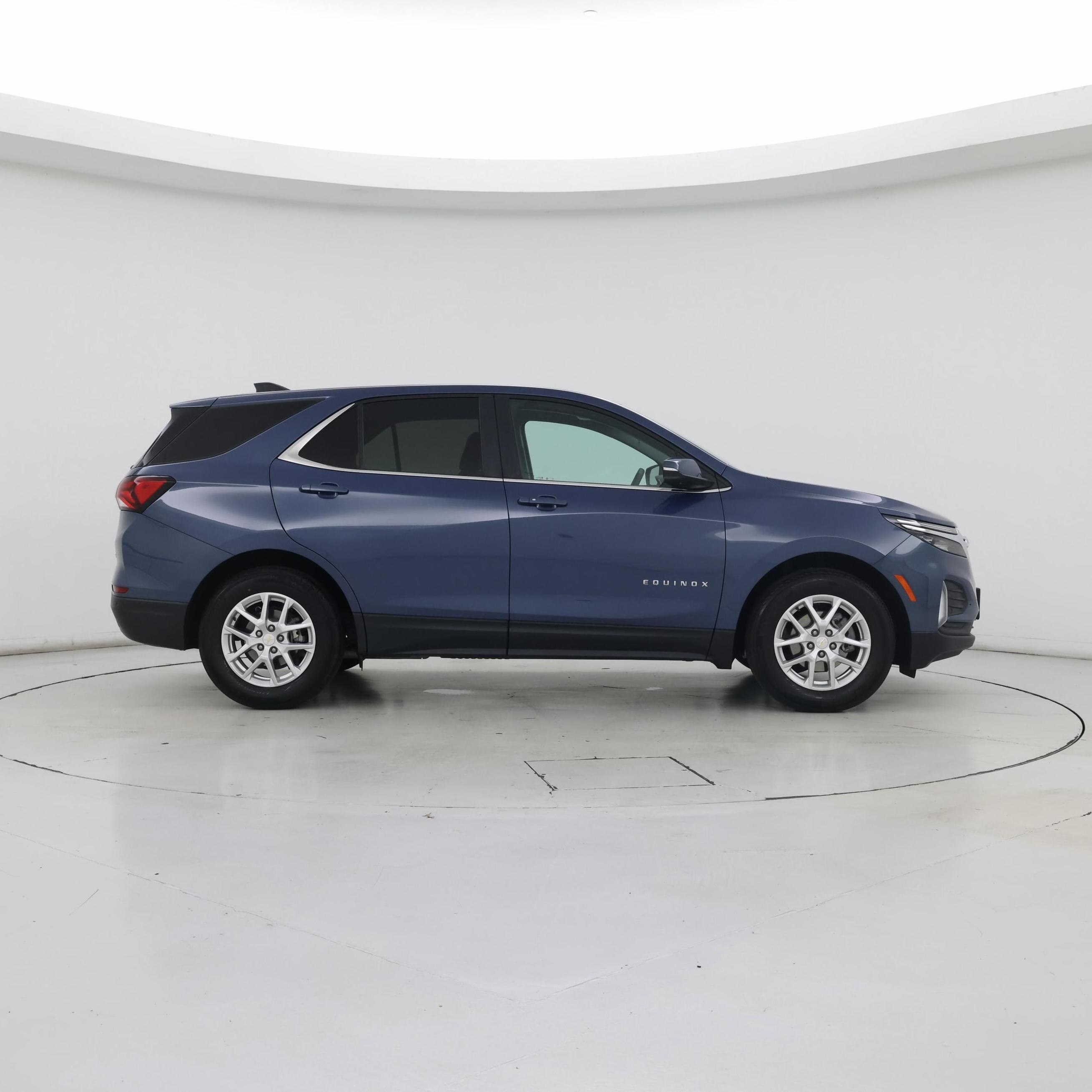 Thumbnail: 2024 Chevrolet Equinox - 7