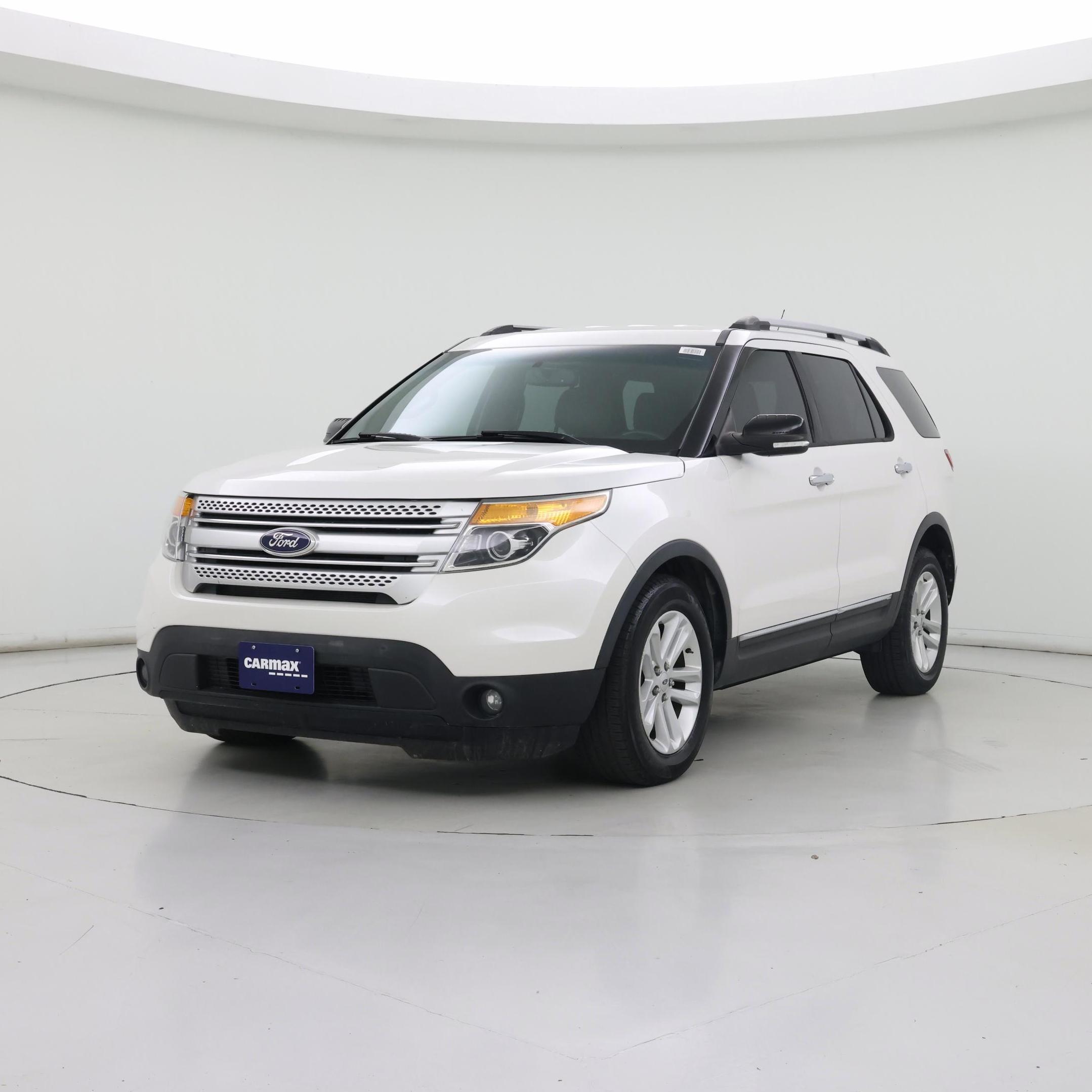 Thumbnail: 2013 Ford Explorer - 4