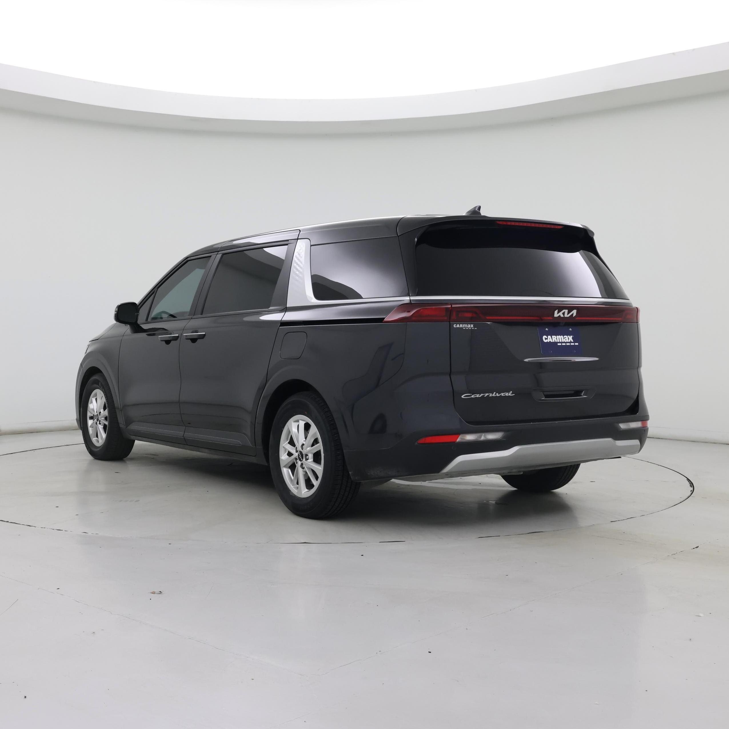 Thumbnail: 2022 Kia Carnival - 2