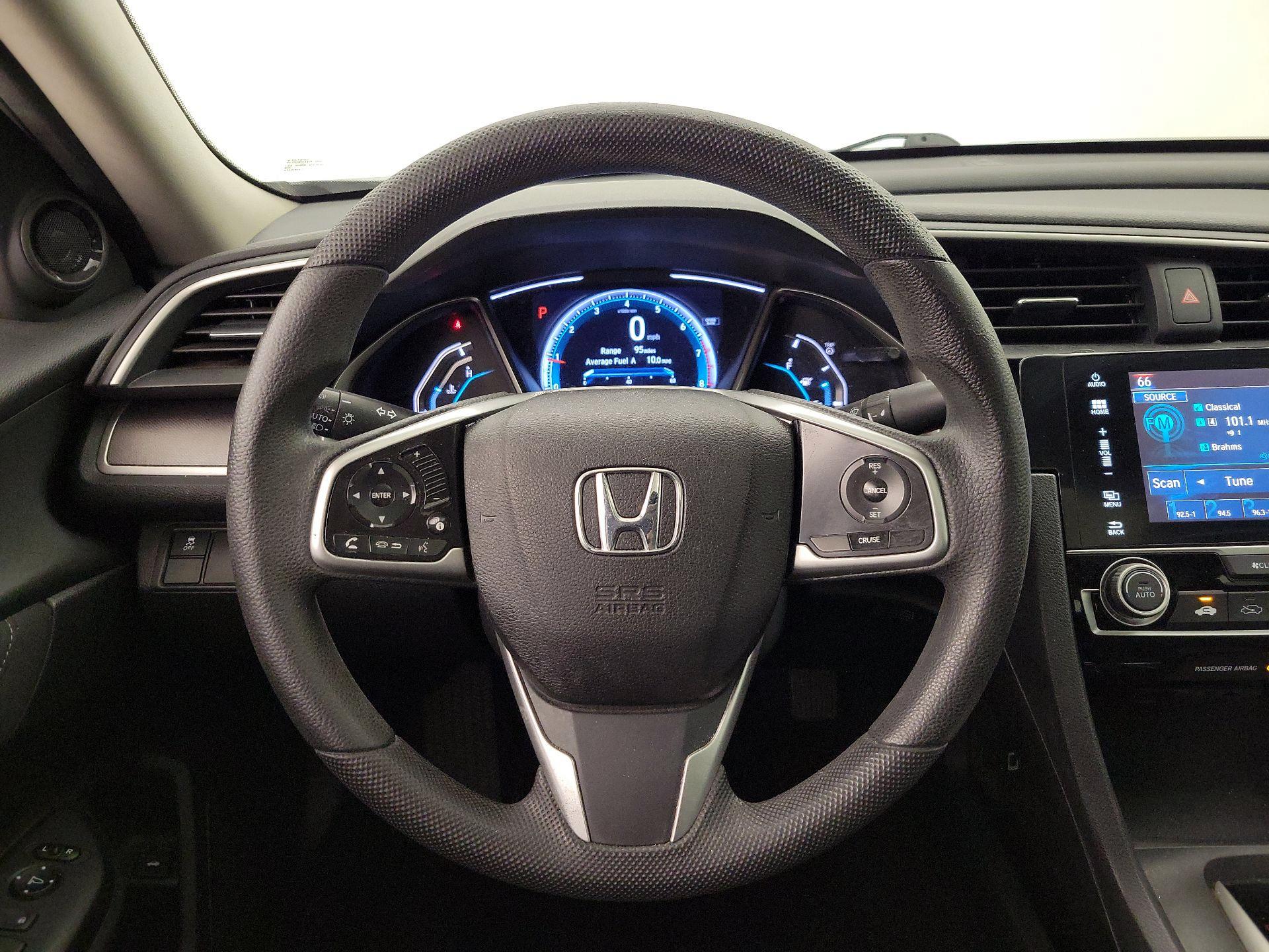 Thumbnail: 2017 Honda Civic - 10