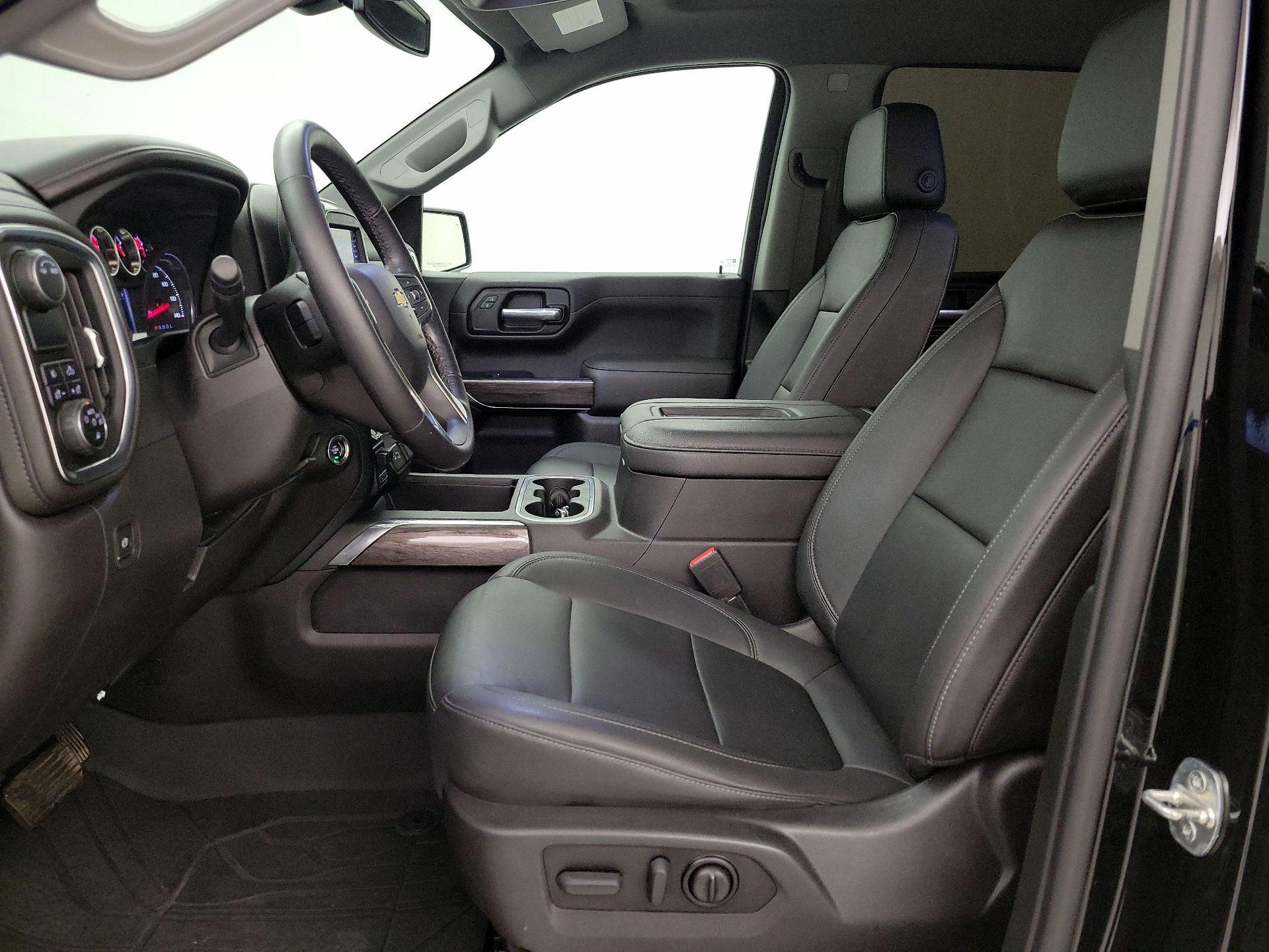 Thumbnail: 2022 Chevrolet Silverado 1500 - 11