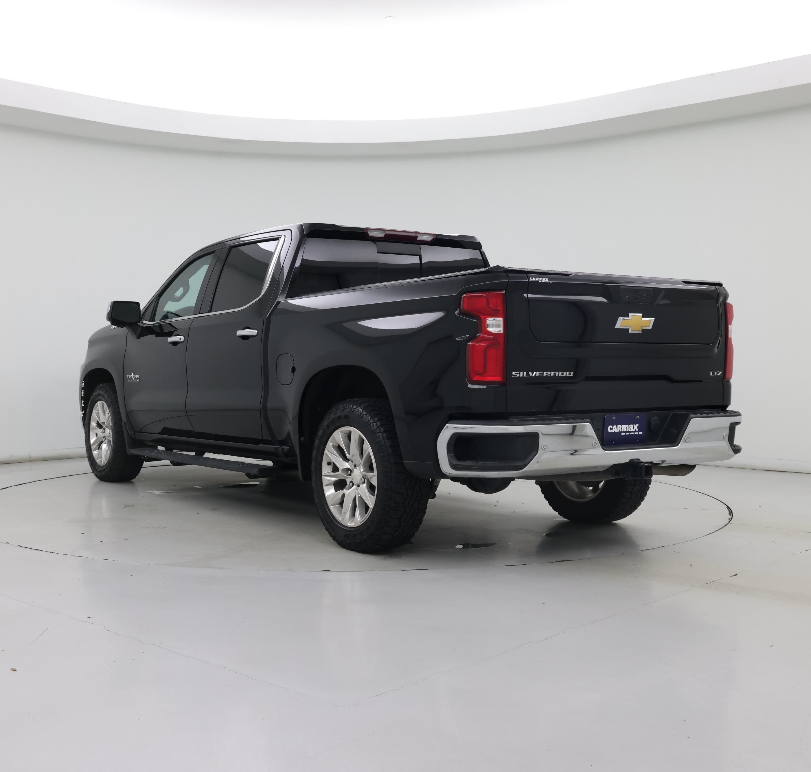 Thumbnail: 2022 Chevrolet Silverado 1500 - 2