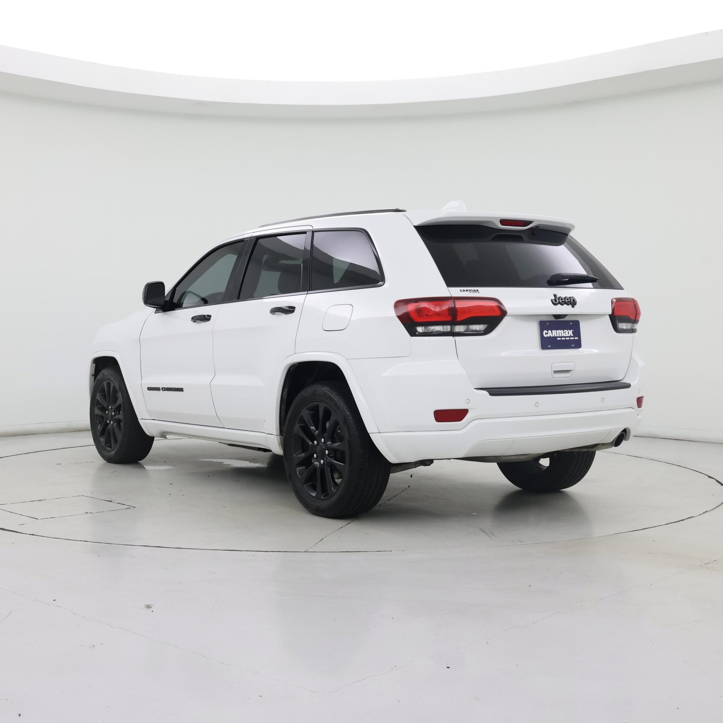 Thumbnail: 2021 Jeep Grand Cherokee - 2