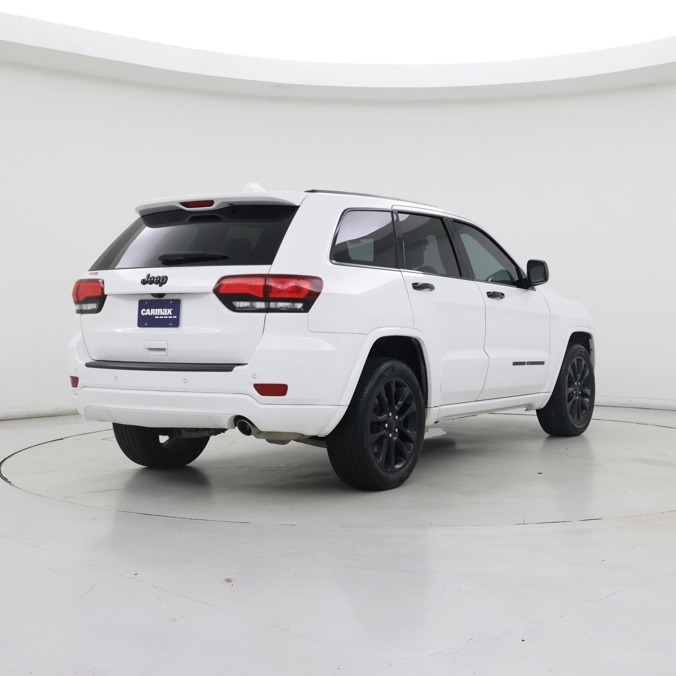 Thumbnail: 2021 Jeep Grand Cherokee - 8