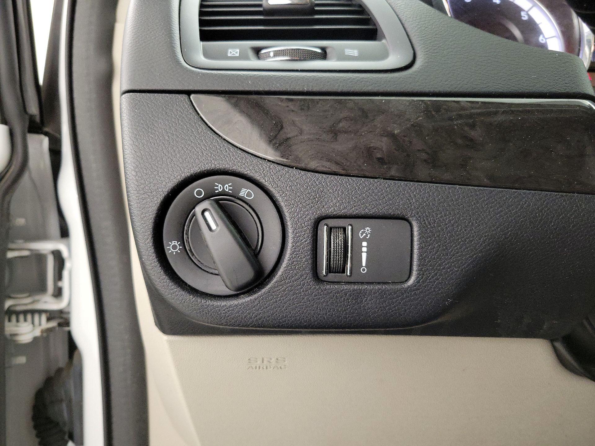 Thumbnail: 2018 Dodge Grand Caravan - 13