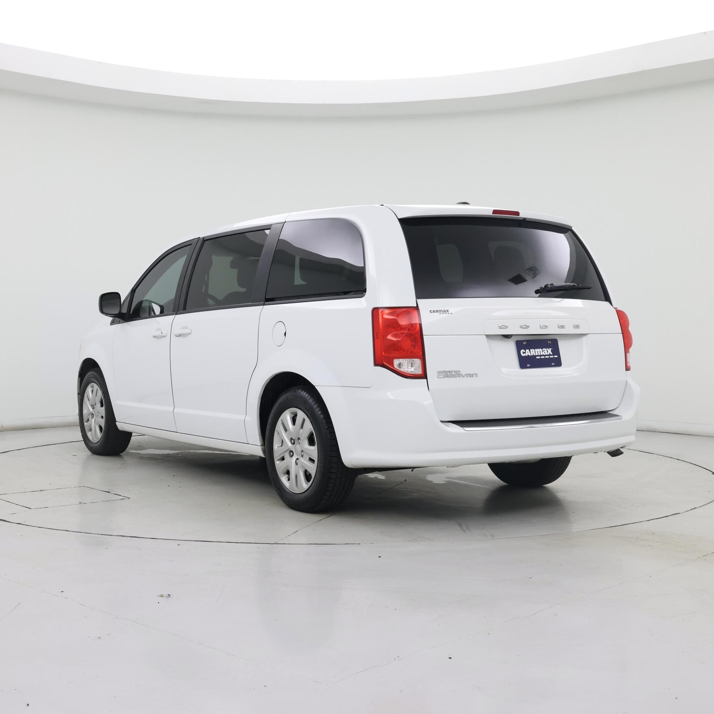 Thumbnail: 2018 Dodge Grand Caravan - 2