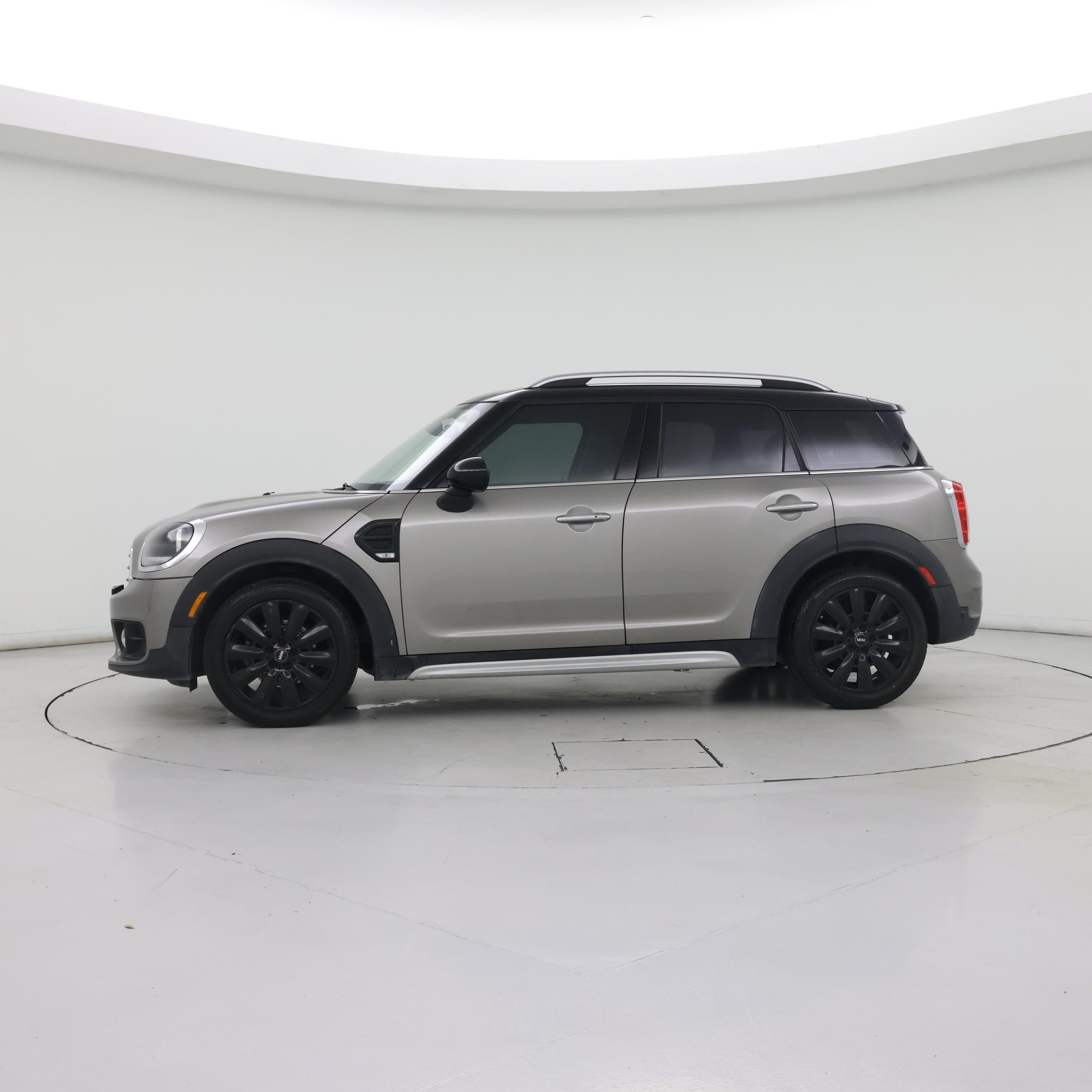 Thumbnail: 2018 MINI Cooper Countryman - 3
