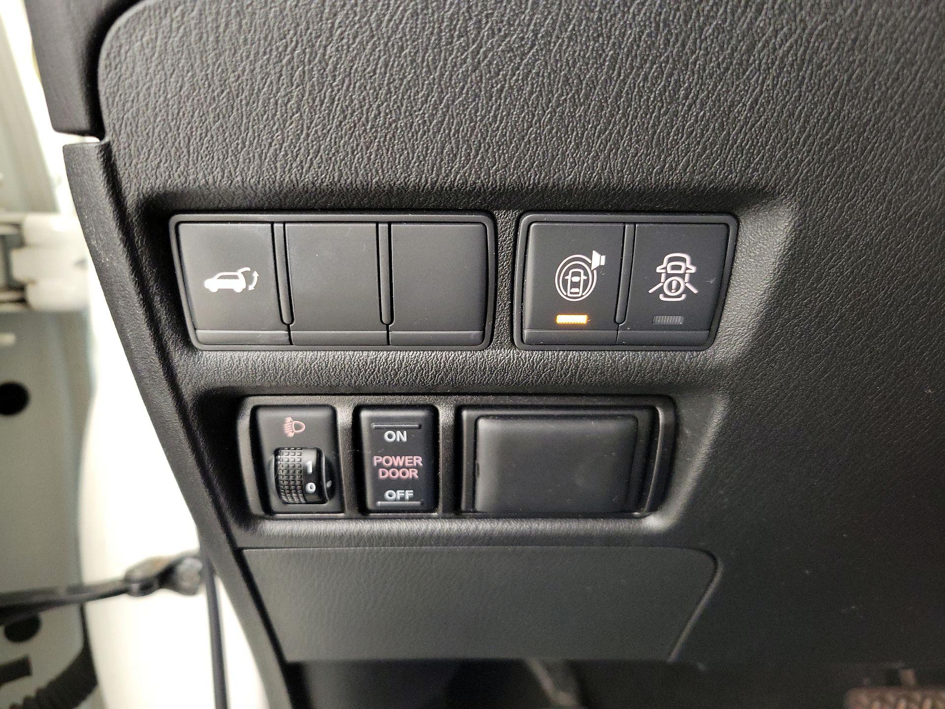 Thumbnail: 2019 Nissan Armada - 13