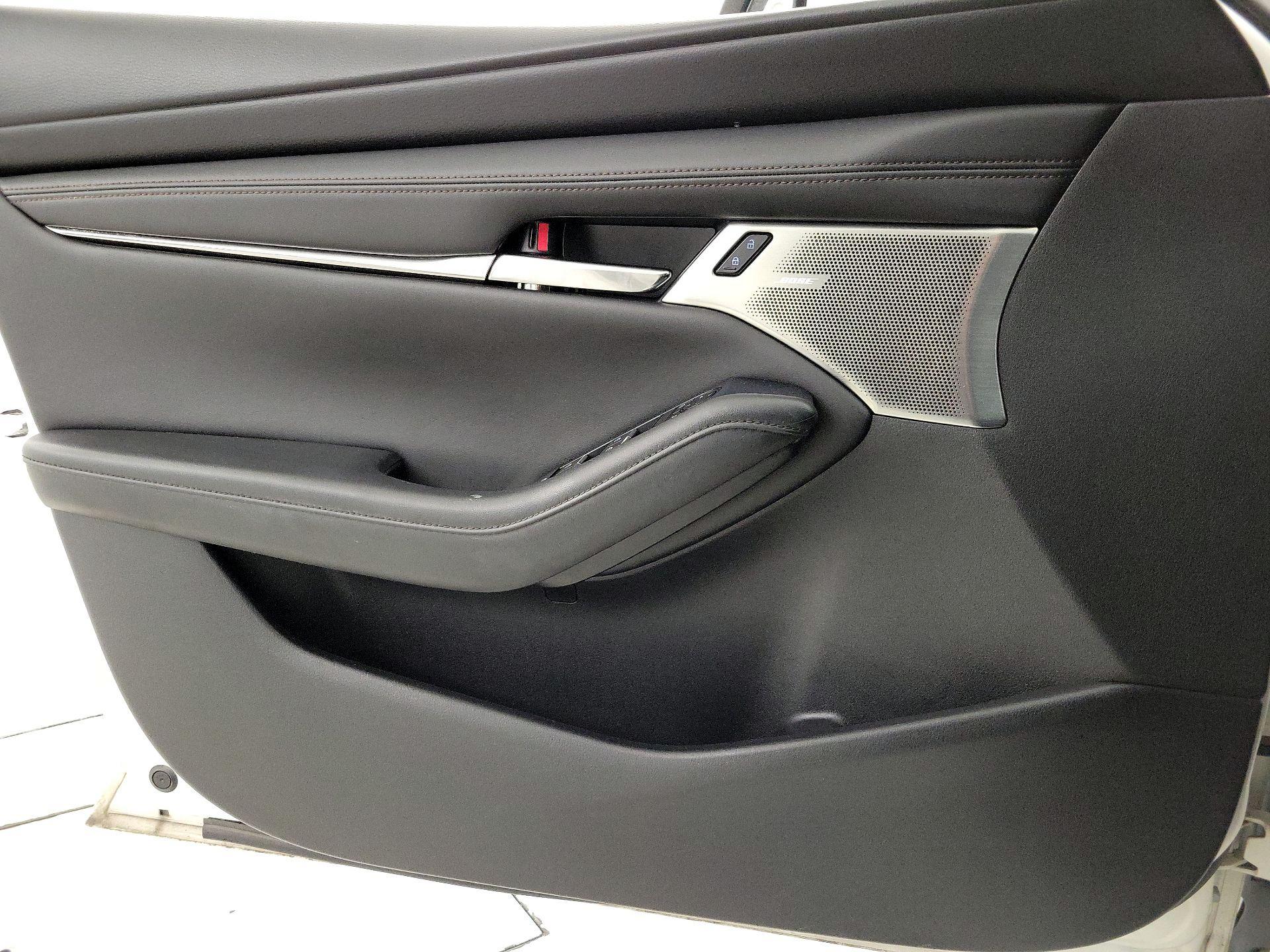 Thumbnail: 2019 Mazda Mazda3 - 12