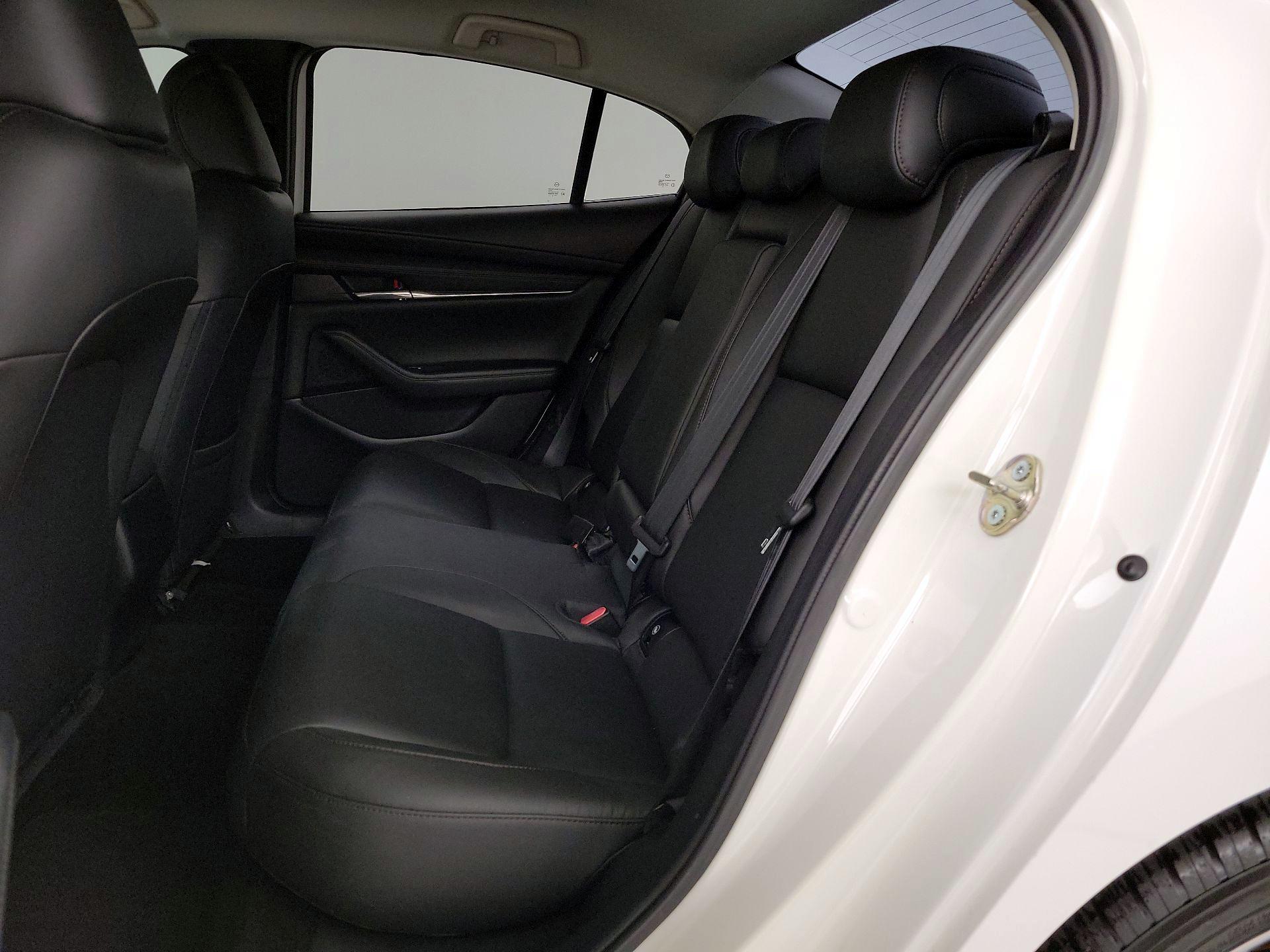 Thumbnail: 2019 Mazda Mazda3 - 18