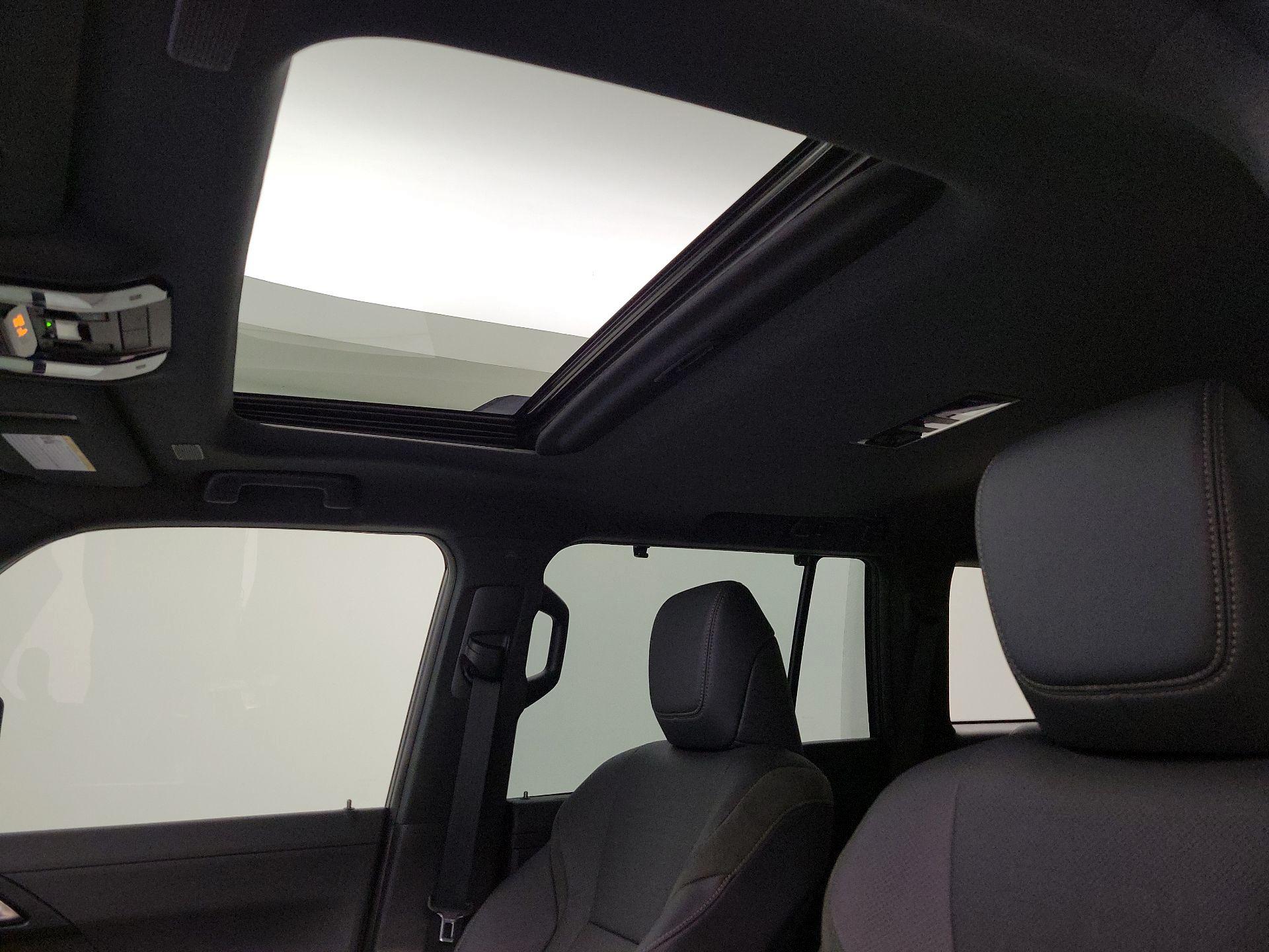 Thumbnail: 2025 Lexus GX - 18