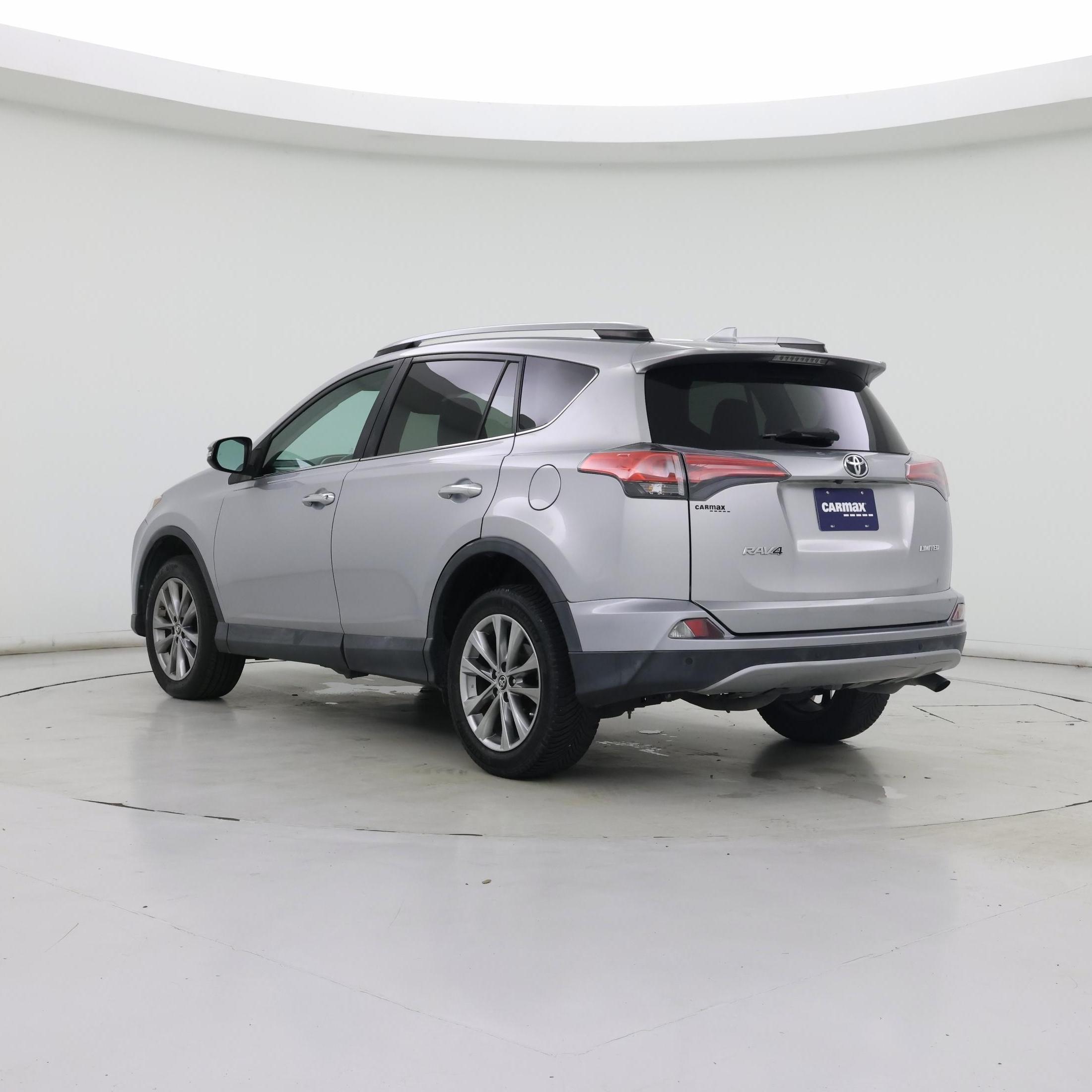 Thumbnail: 2017 Toyota RAV4 - 2
