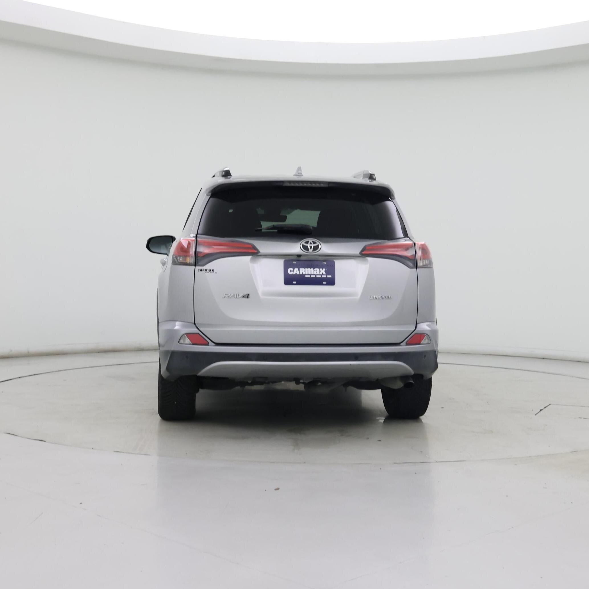 Thumbnail: 2017 Toyota RAV4 - 6