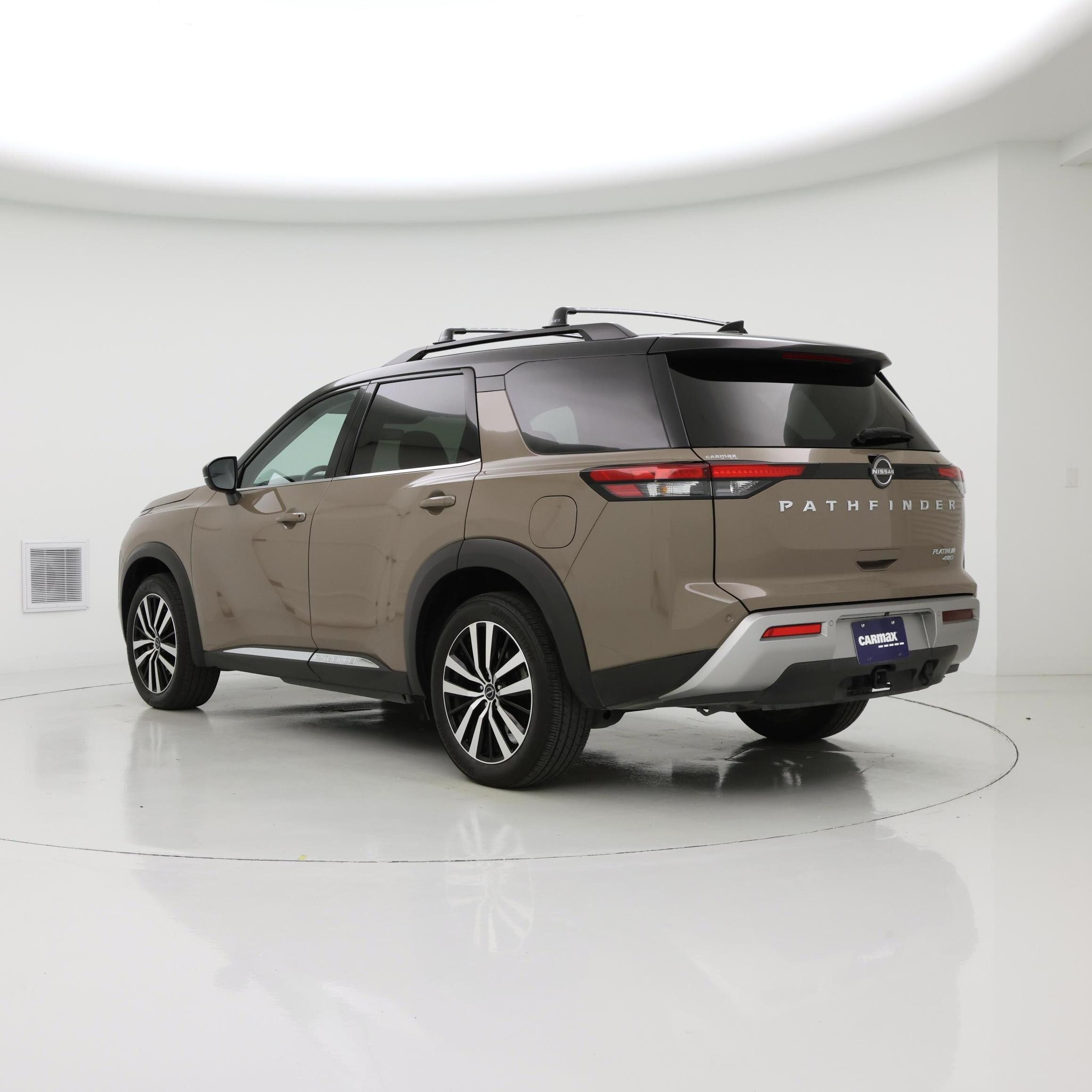 Thumbnail: 2023 Nissan Pathfinder - 2