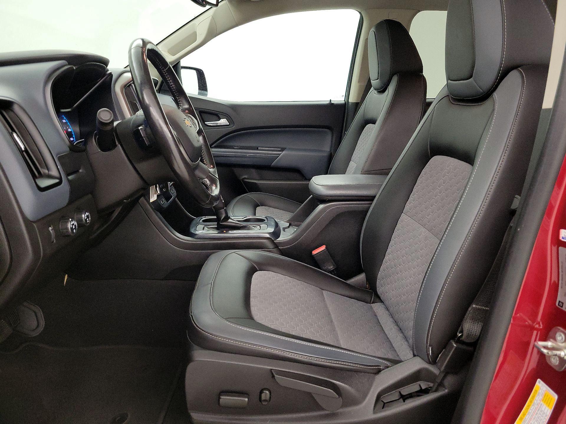 Thumbnail: 2021 Chevrolet Colorado - 11