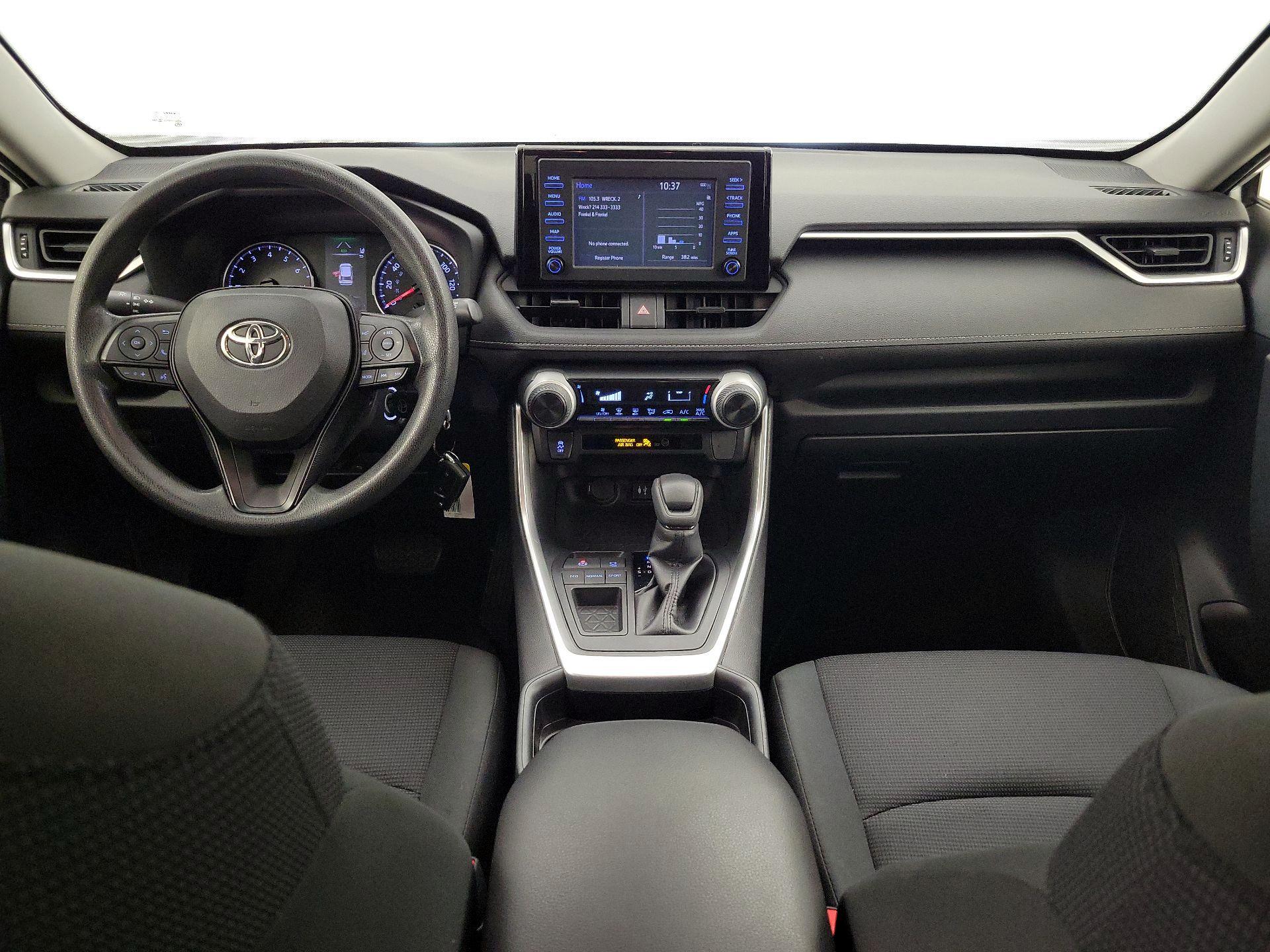 Thumbnail: 2019 Toyota RAV4 - 9