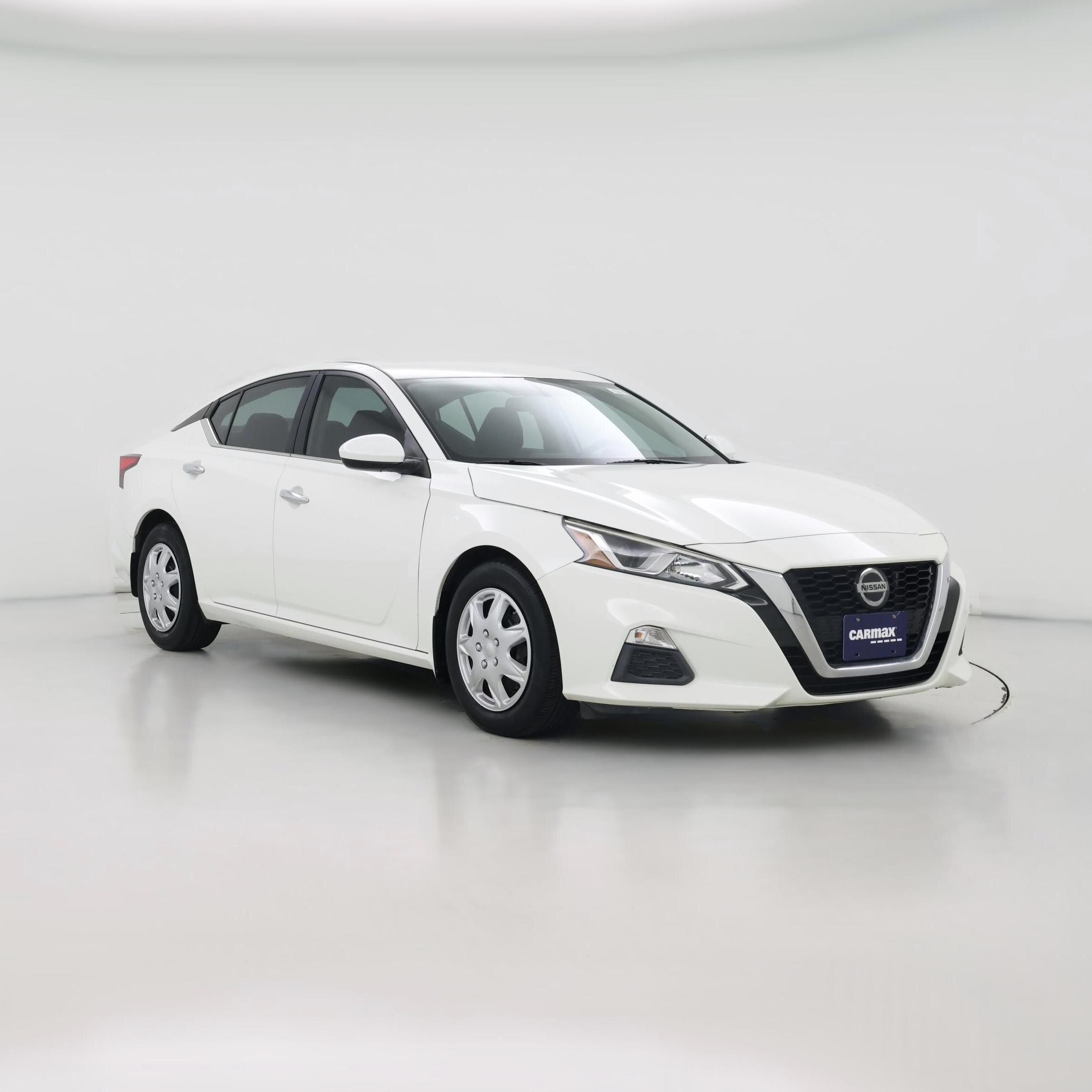 Thumbnail: 2020 Nissan Altima - 1