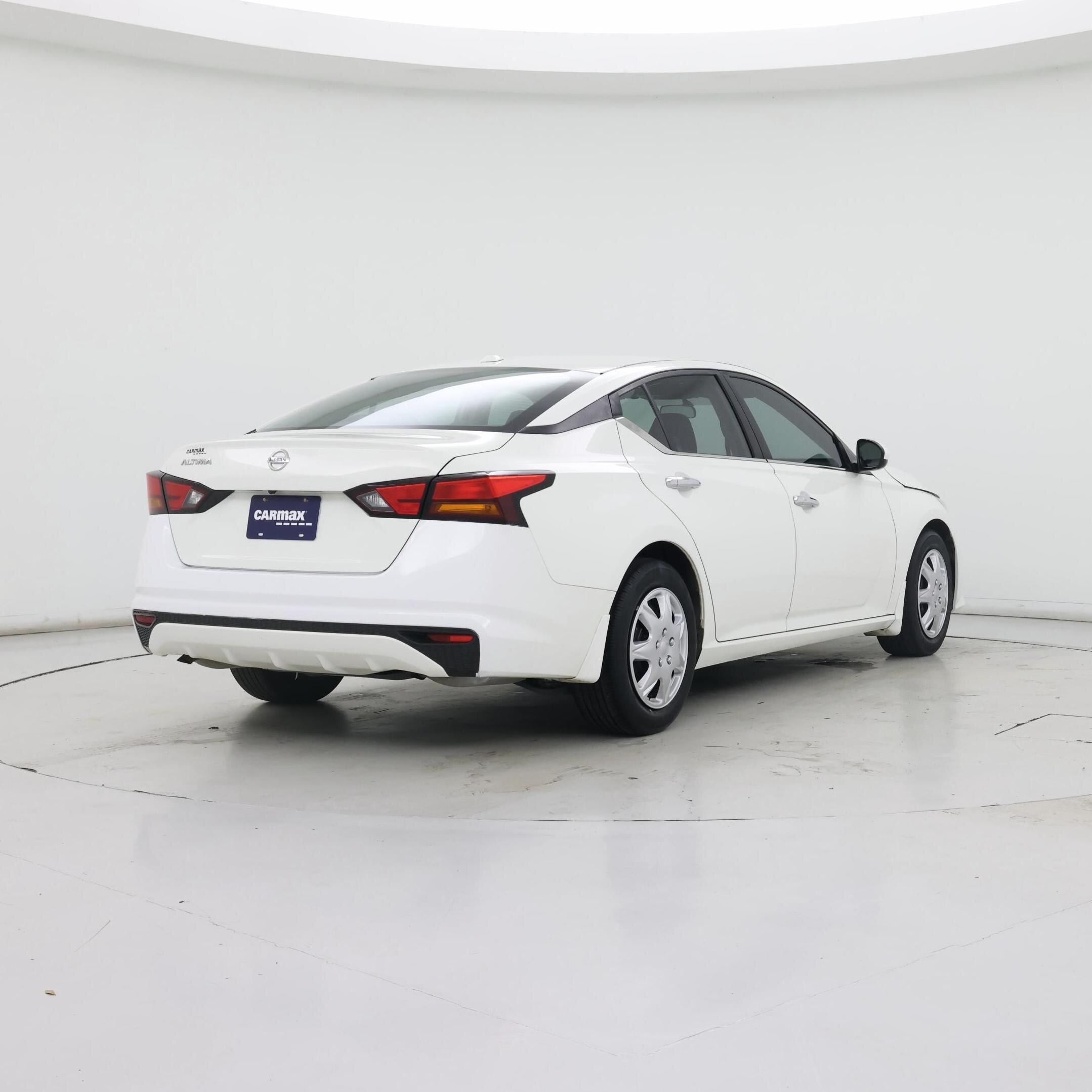 Thumbnail: 2020 Nissan Altima - 8